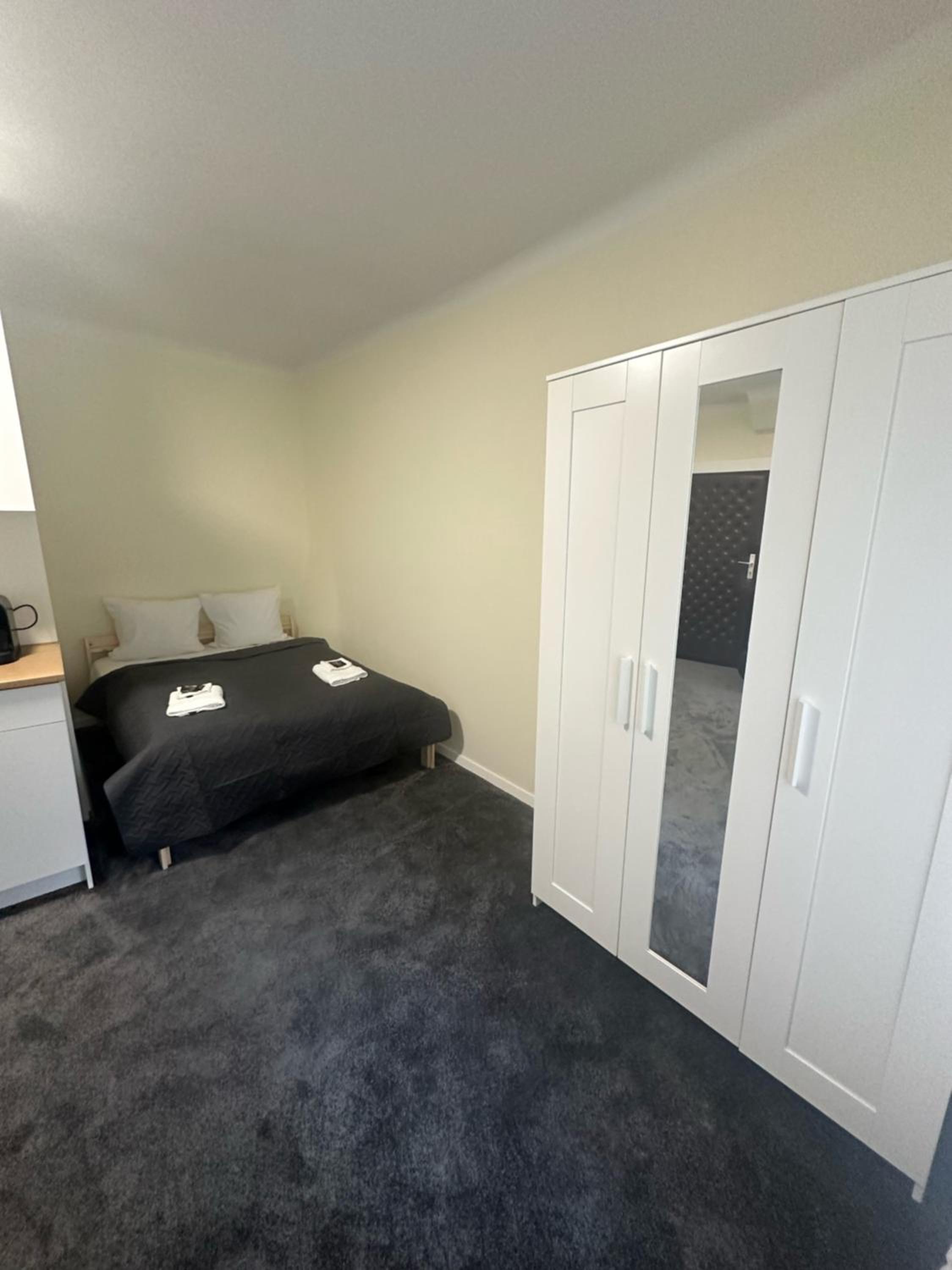 DATRI Petite Suite 9