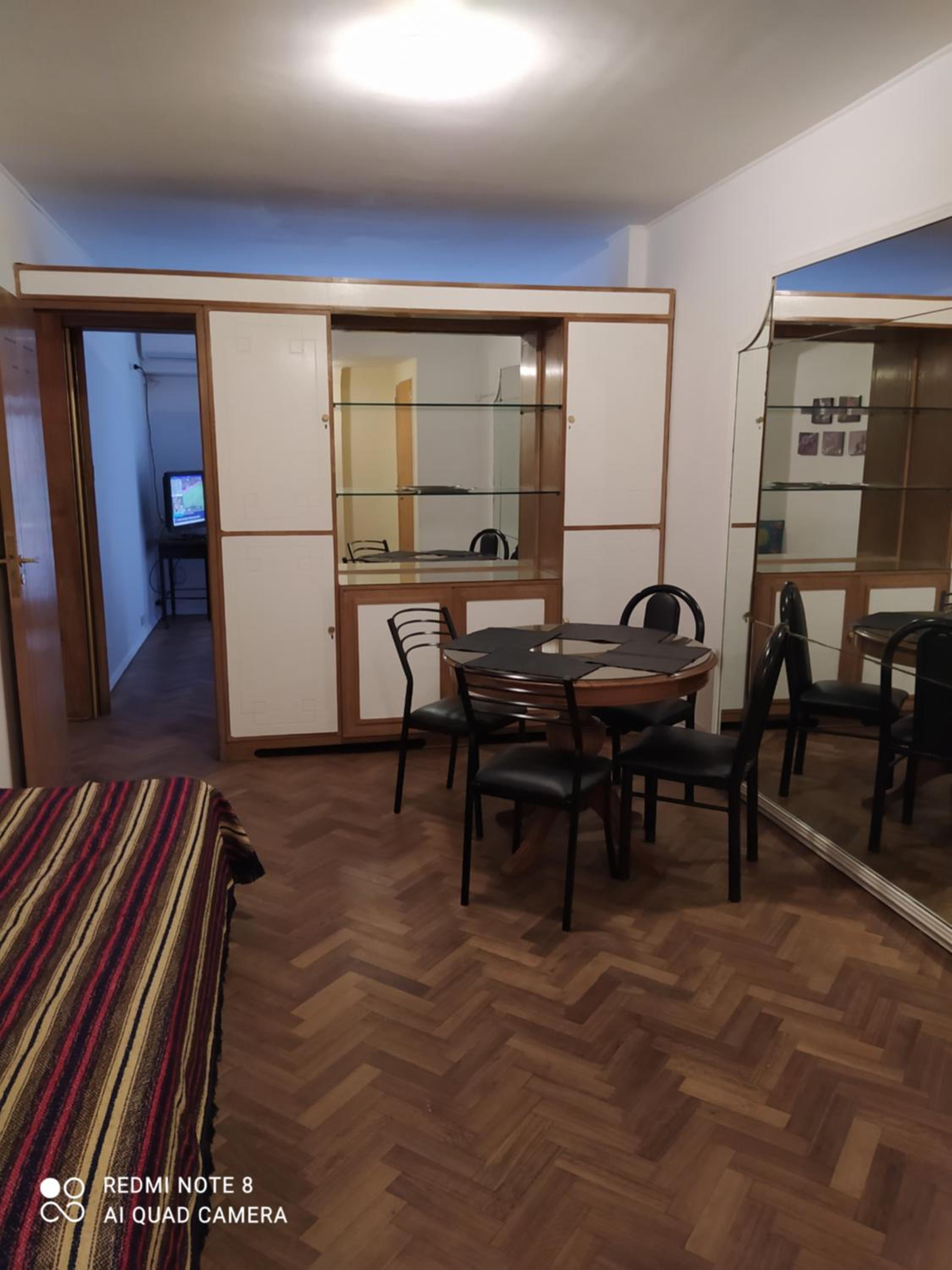 Departamento con balcón en Alto Palermo