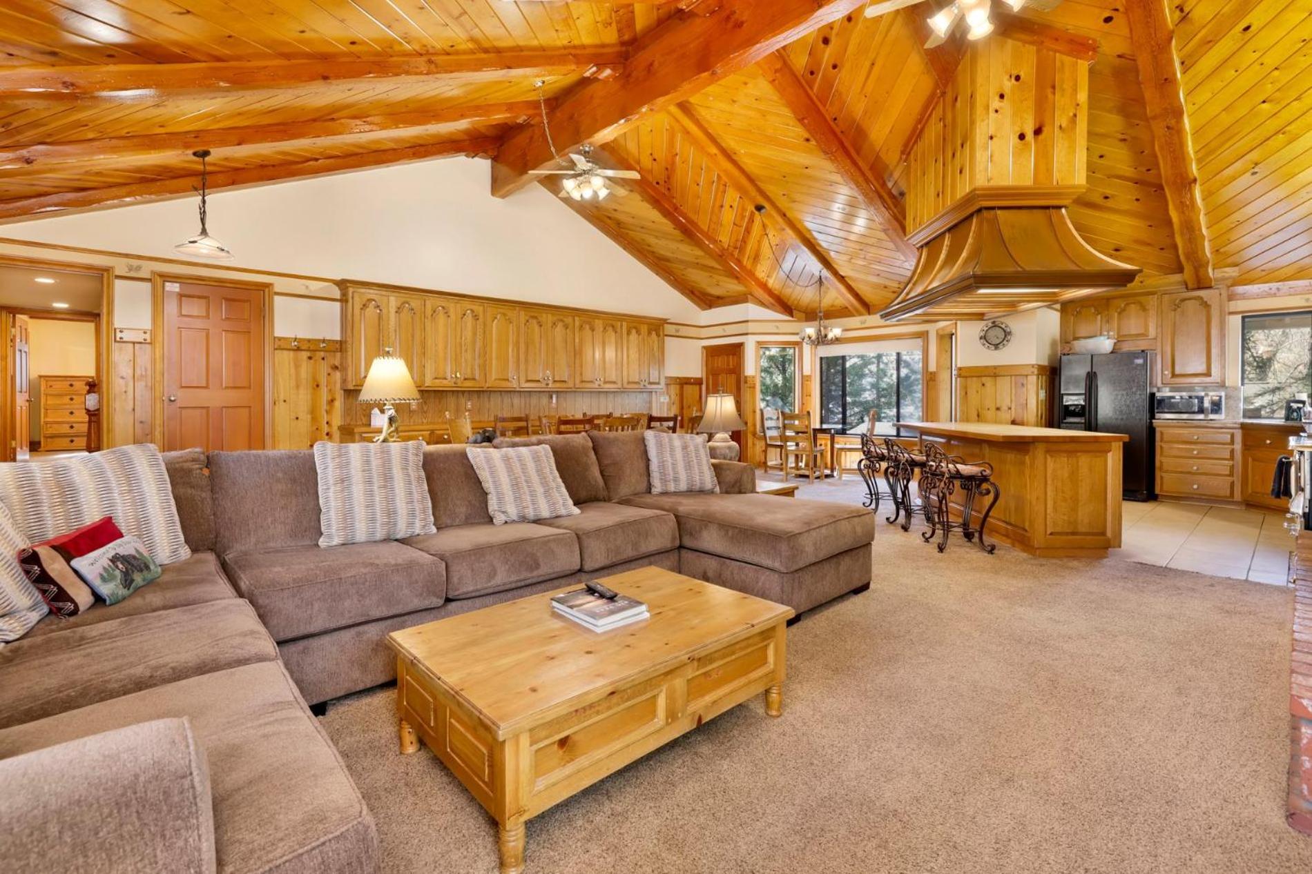 Bearfoot lodge #2030