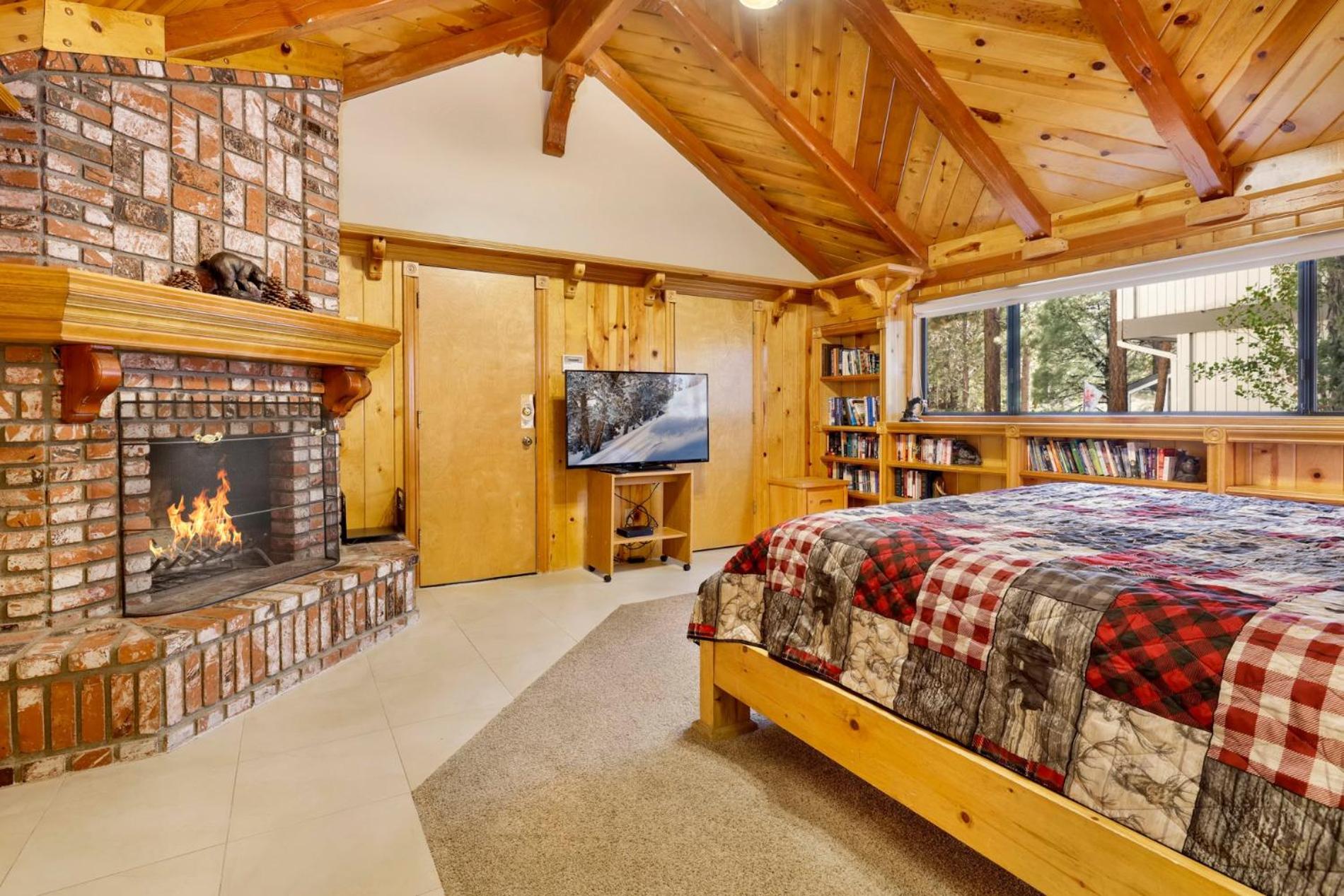 Bearfoot lodge #2030