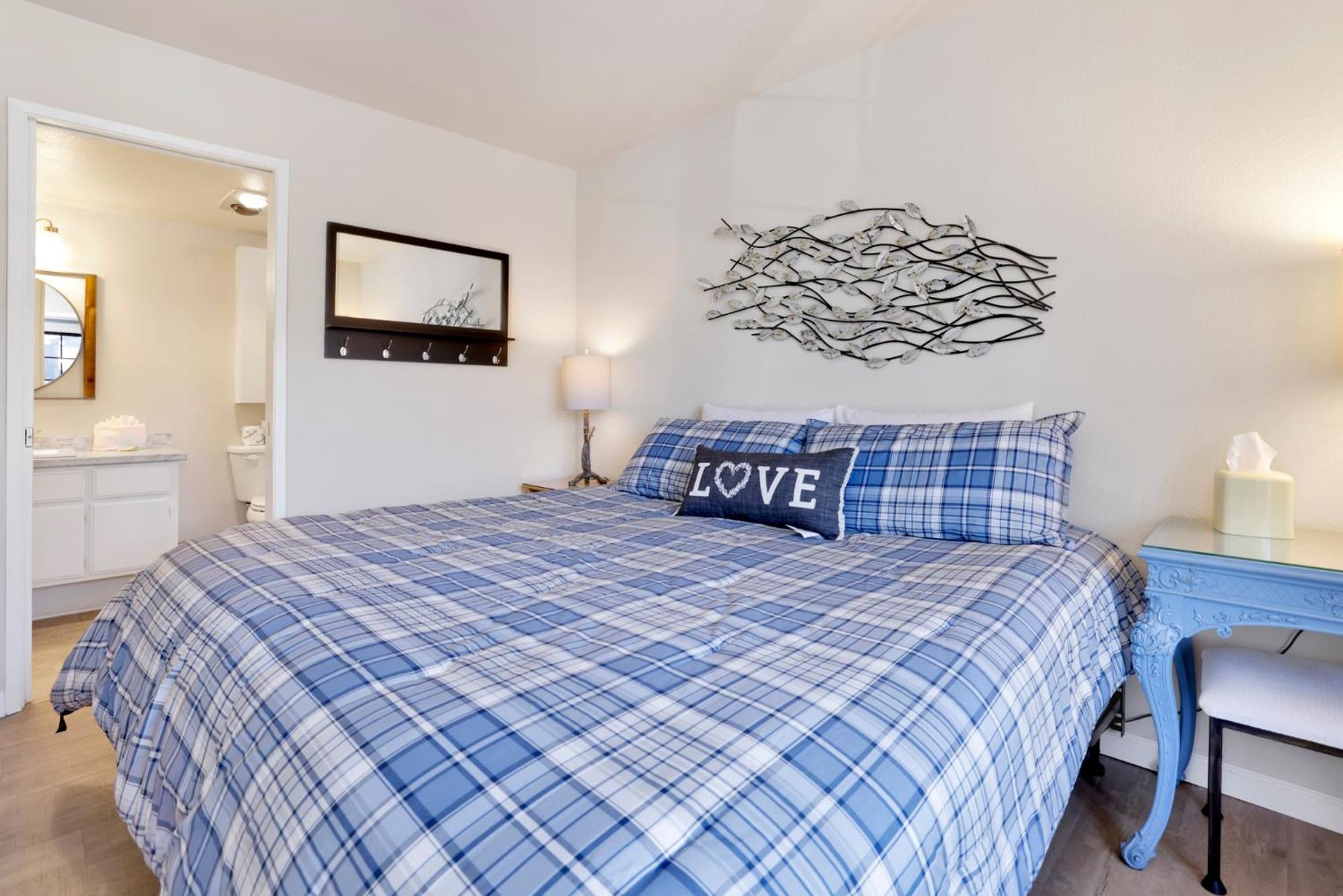 Boulder bay condo #2236