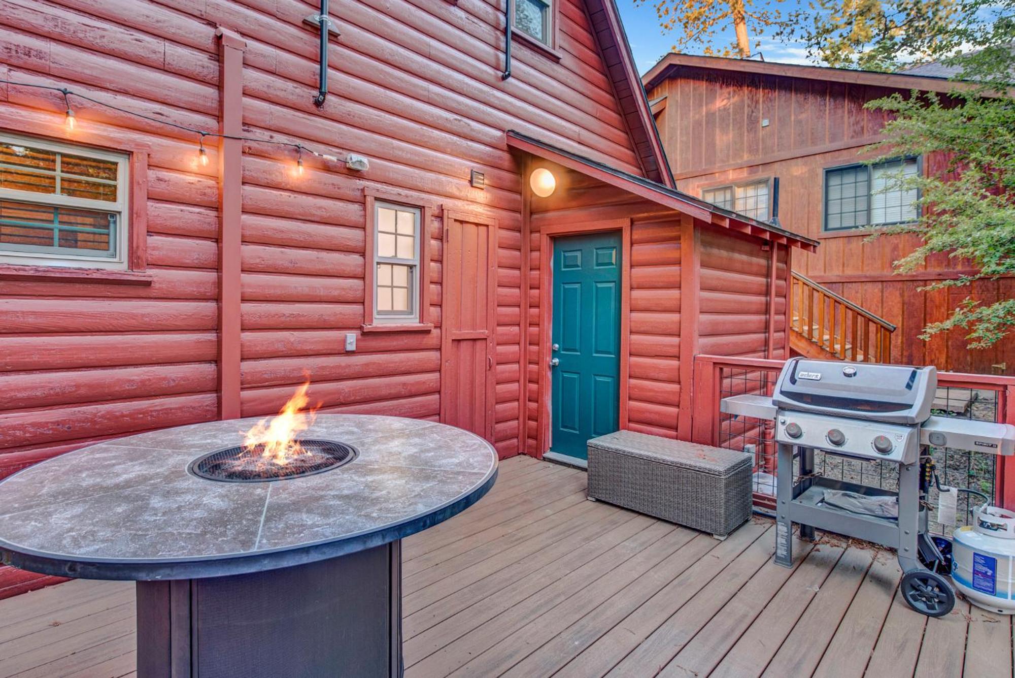 Silvertip pines #2335