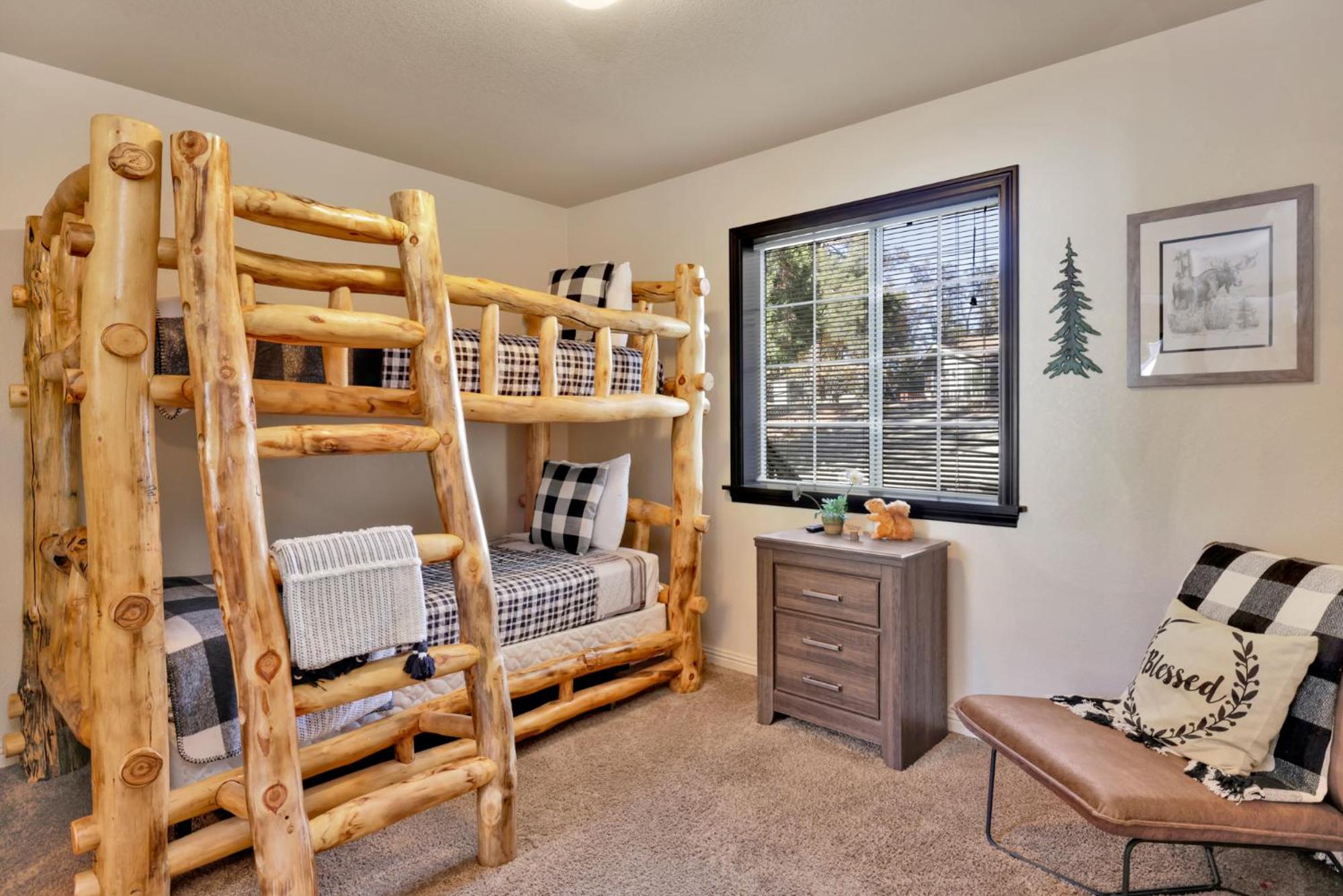 Slope view chalet #2076