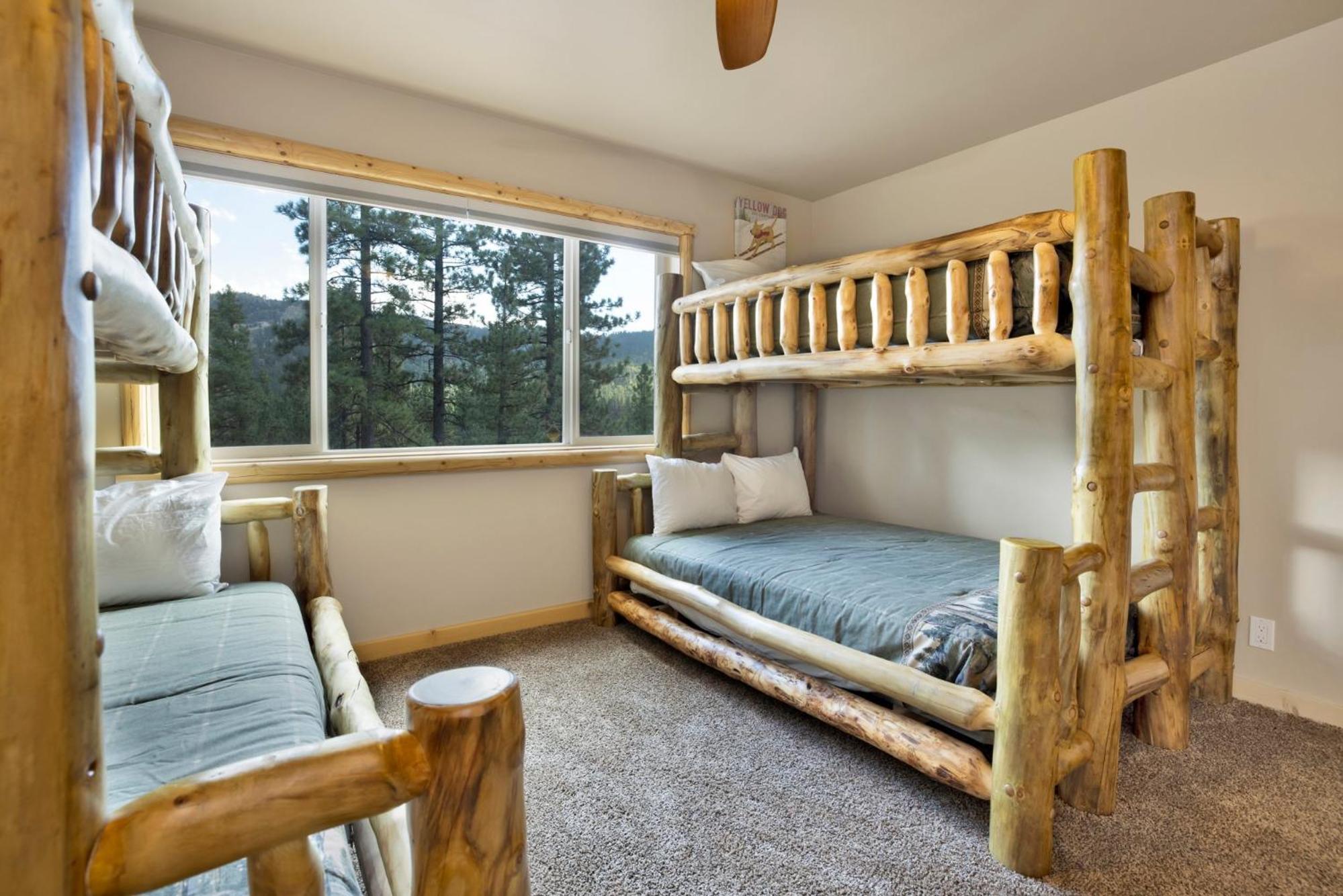 Silver tip chalet #2141