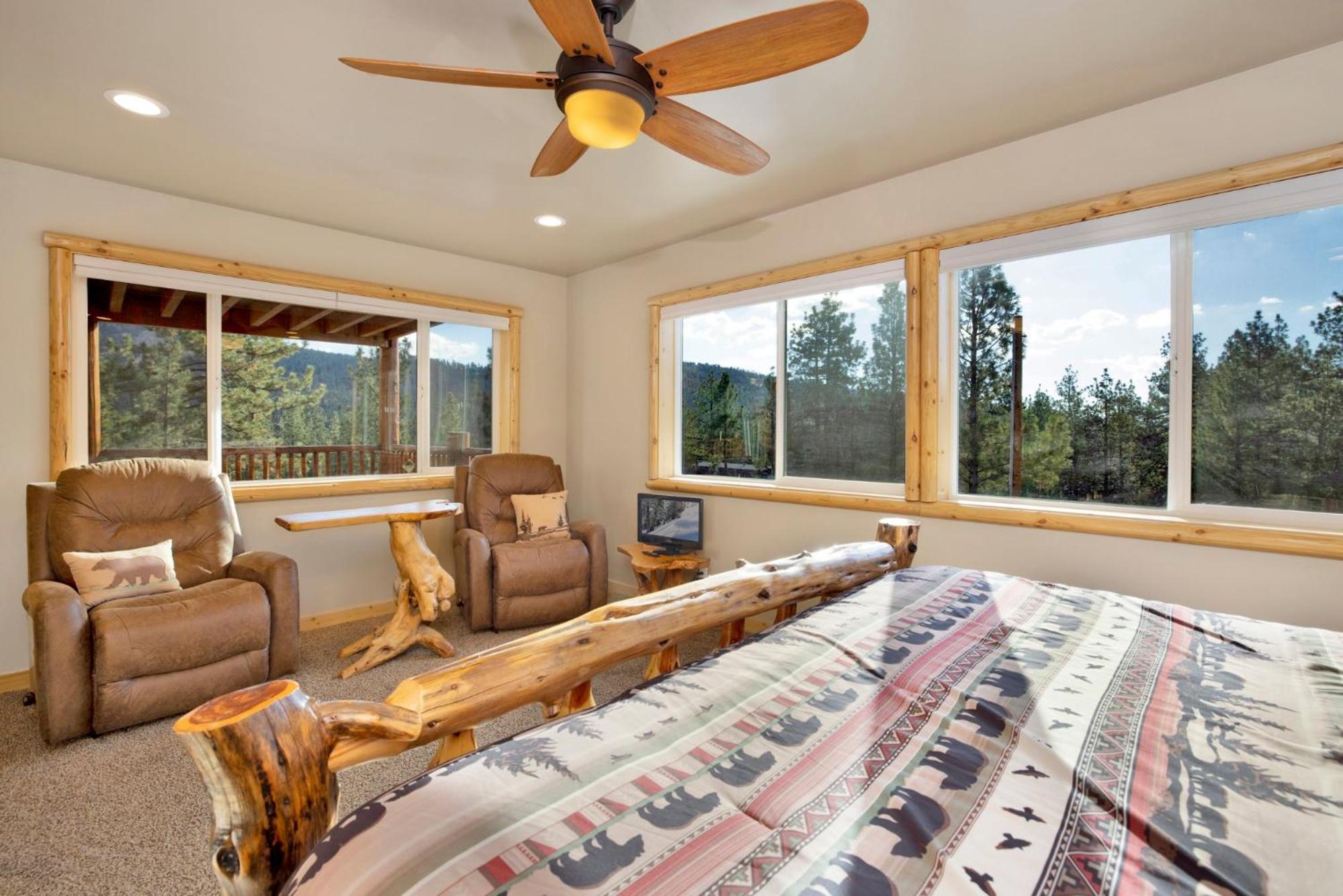 Silver tip chalet #2141