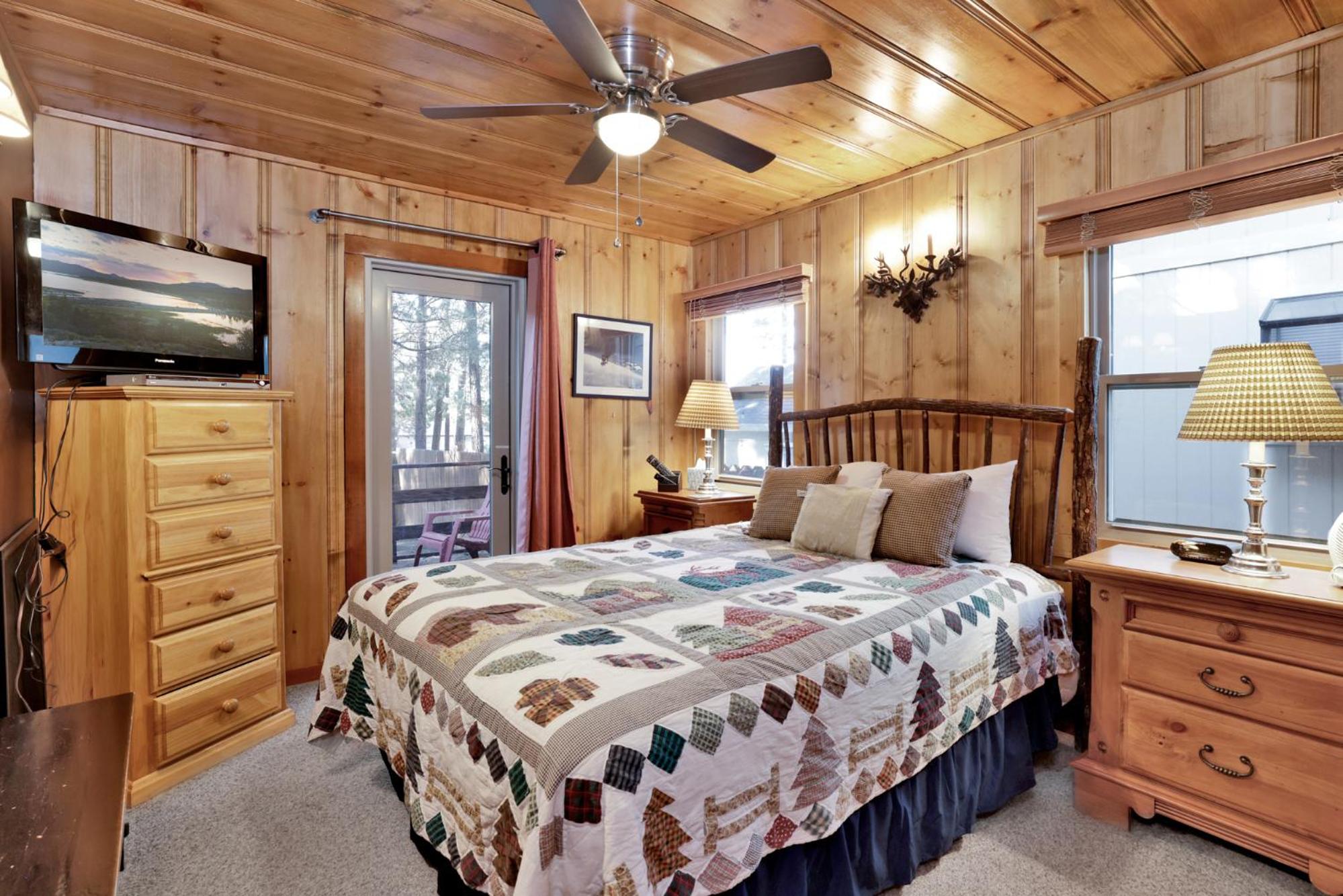 Old school log cabin #2340