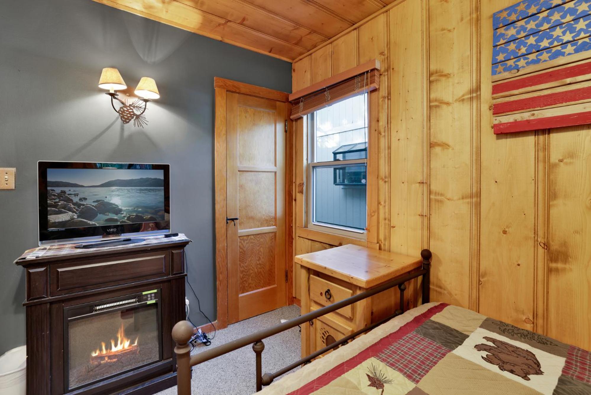 Old school log cabin #2340