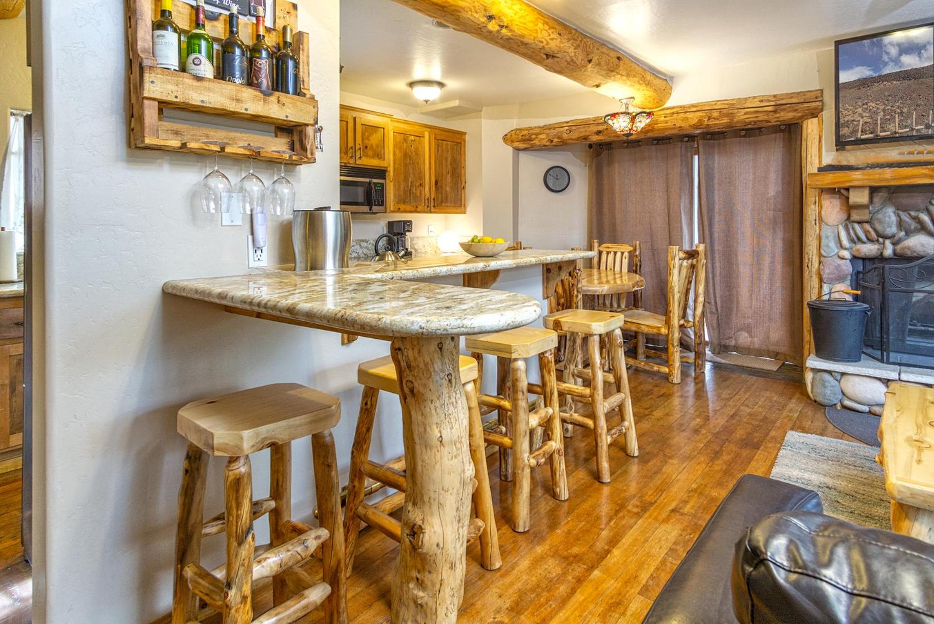 Living Log Cabin#1494