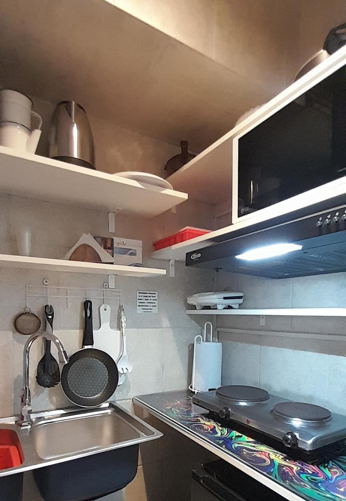 Black Shark Apartments