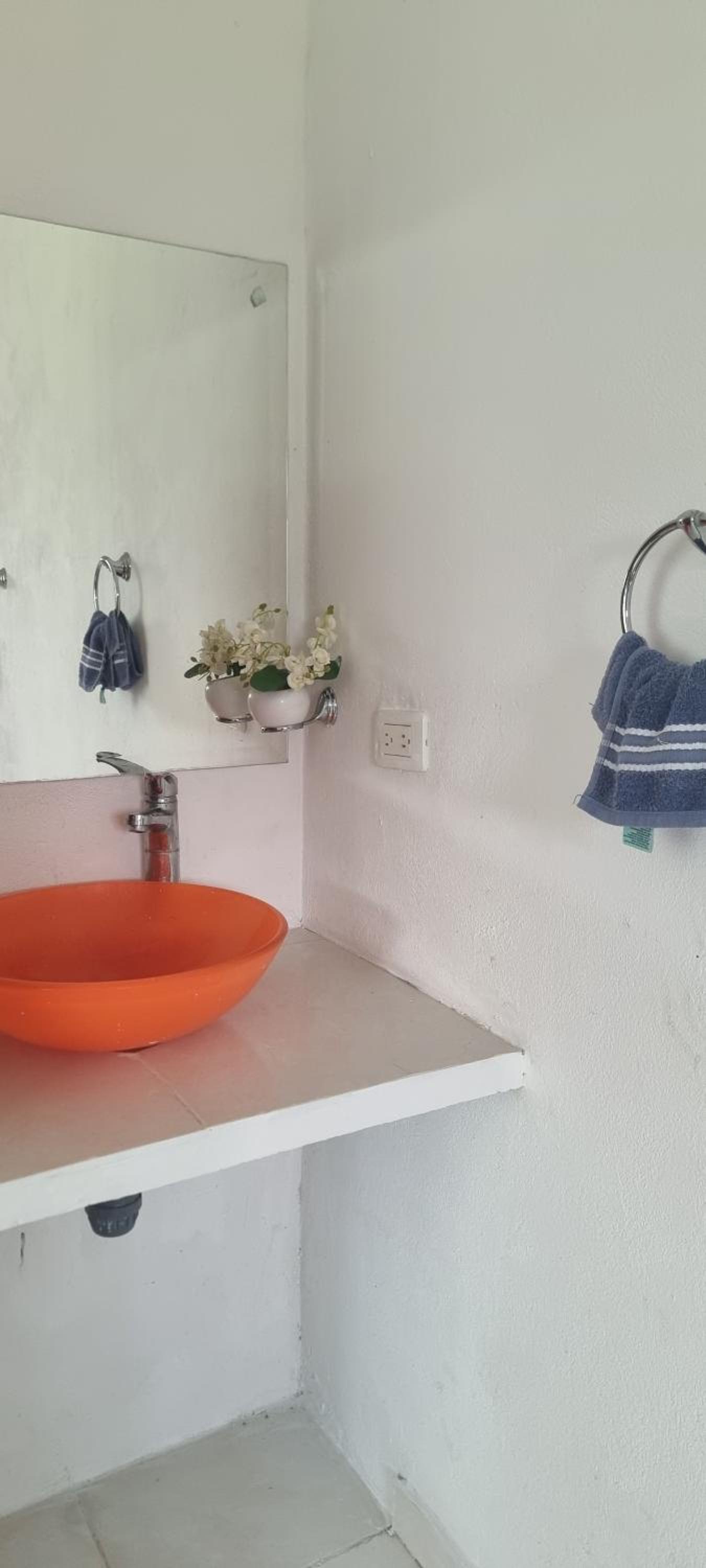 VILLETA, CASA CAMPESTRE CERCA DE PAYANDE