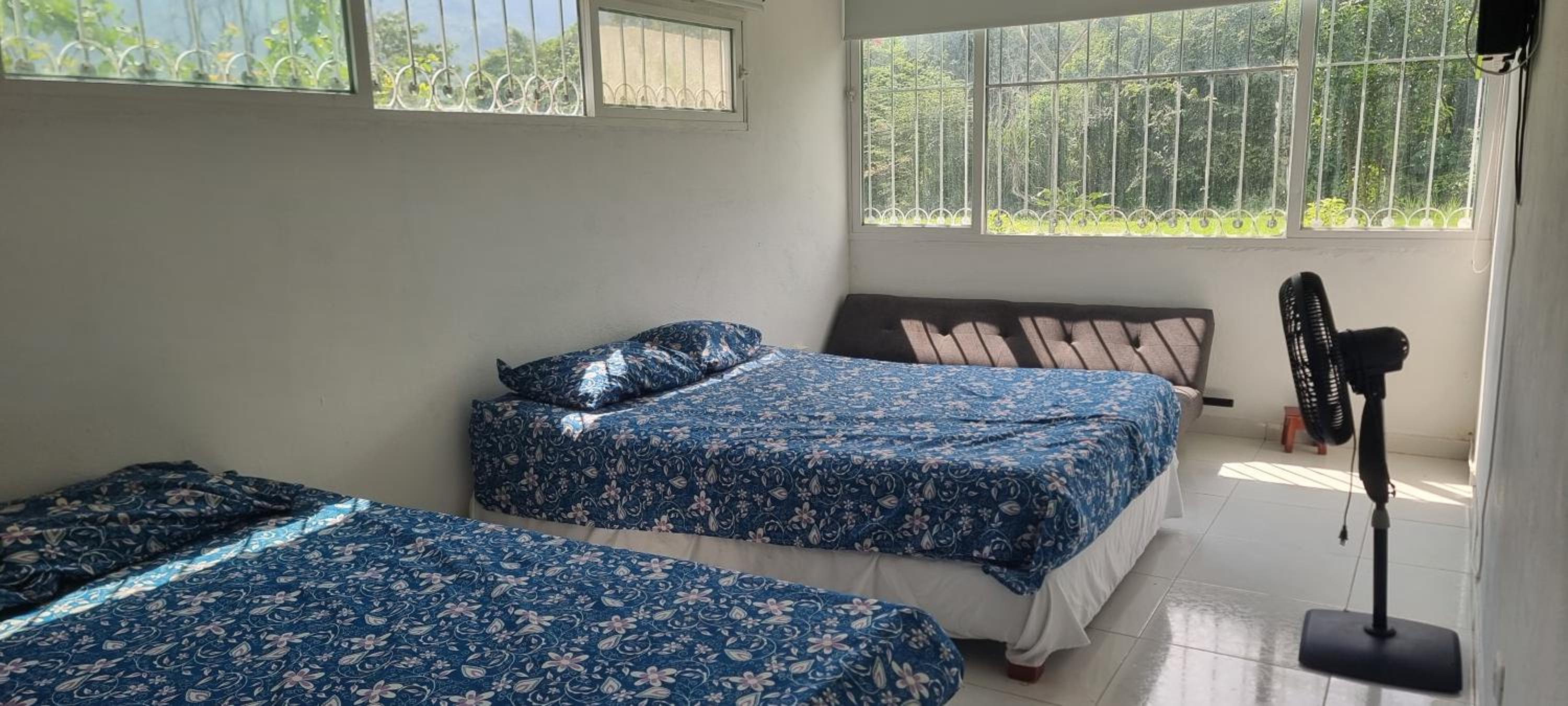 VILLETA, CASA CAMPESTRE CERCA DE PAYANDE