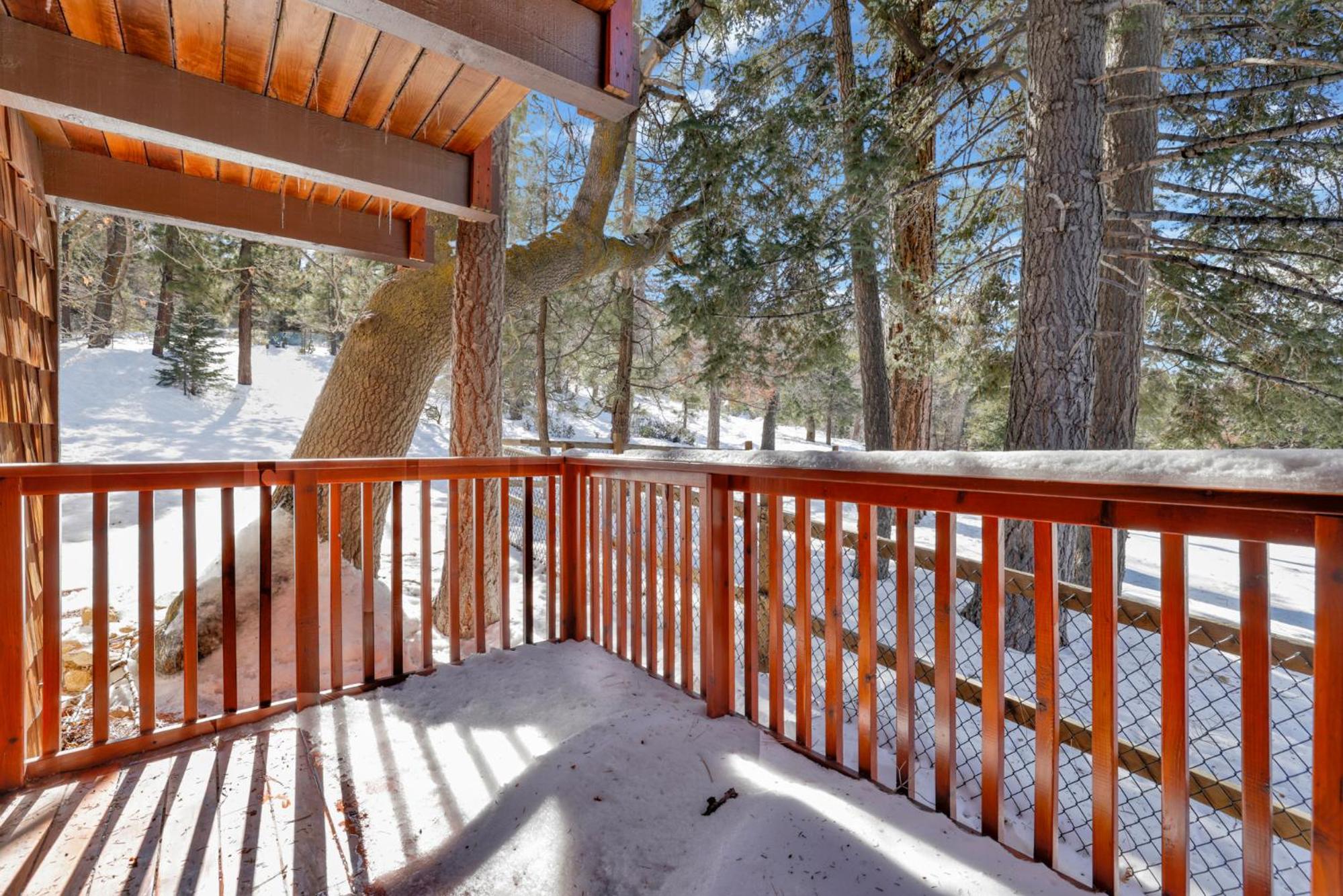 Smith chalet at snow summit #2278