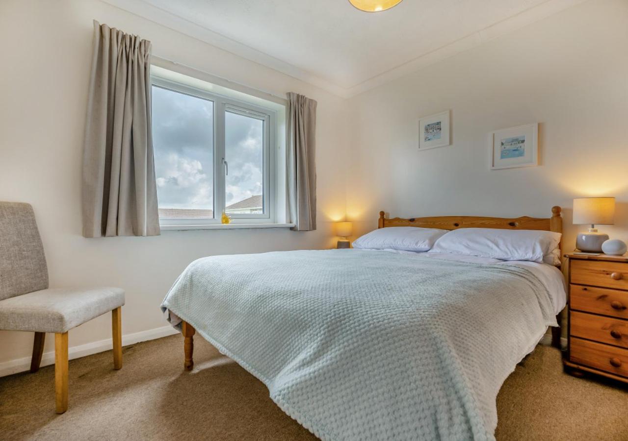 3 Bed in Padstow oc-p00131