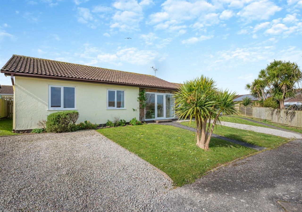 3 Bed in Padstow oc-p00131
