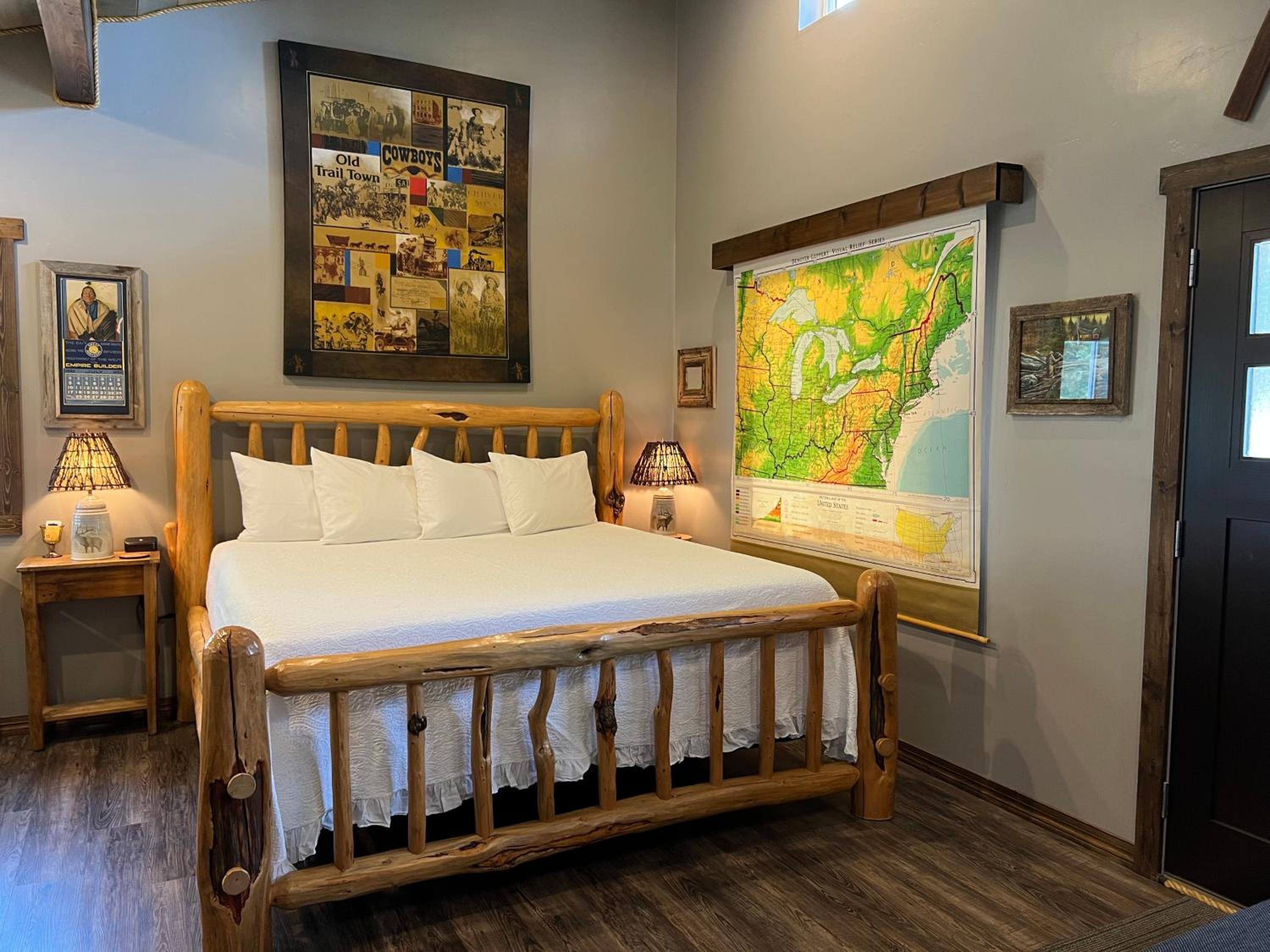 Fort Williamson Glacier Vacation Rentals
