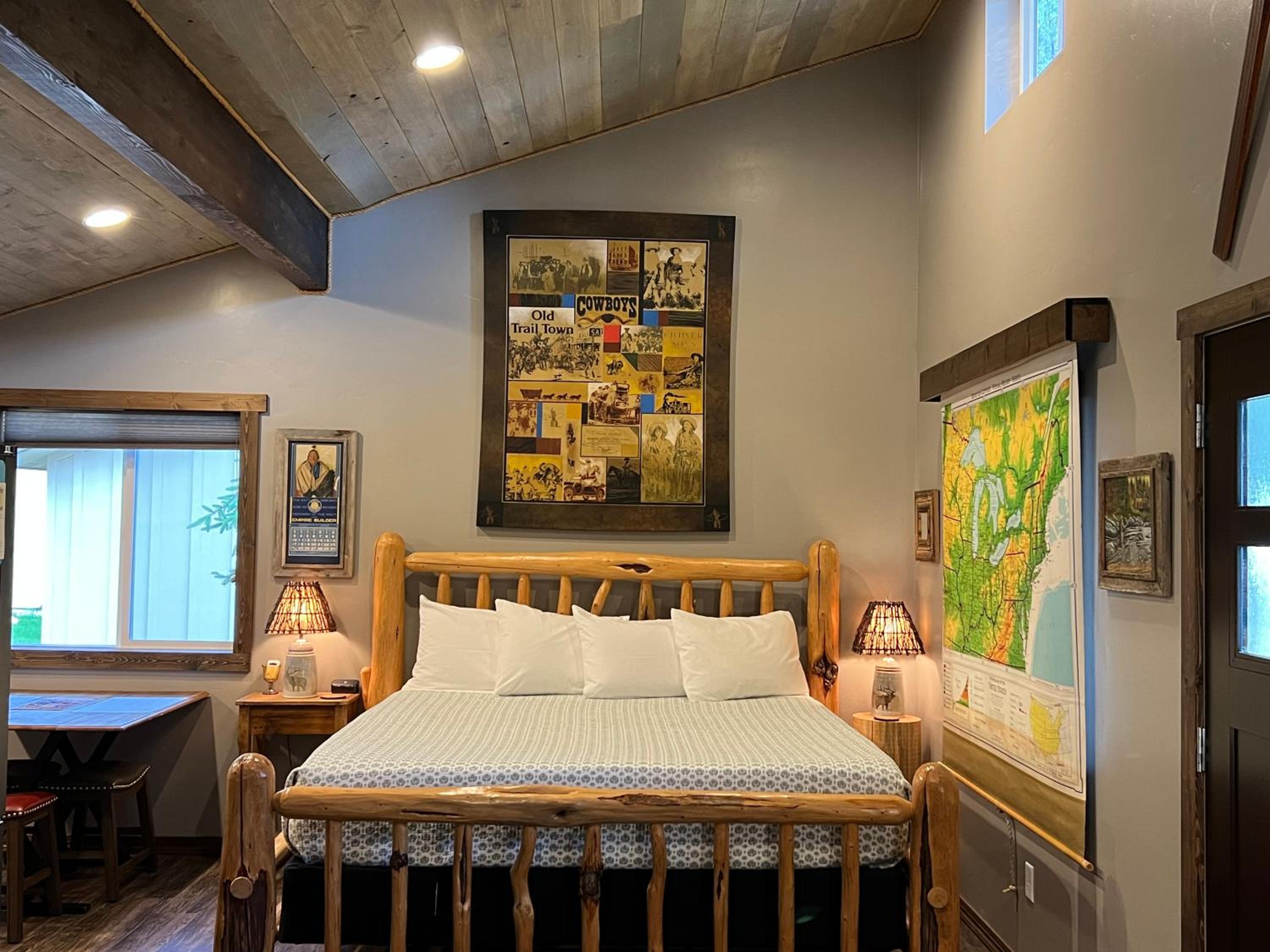 Fort Williamson Glacier Vacation Rentals