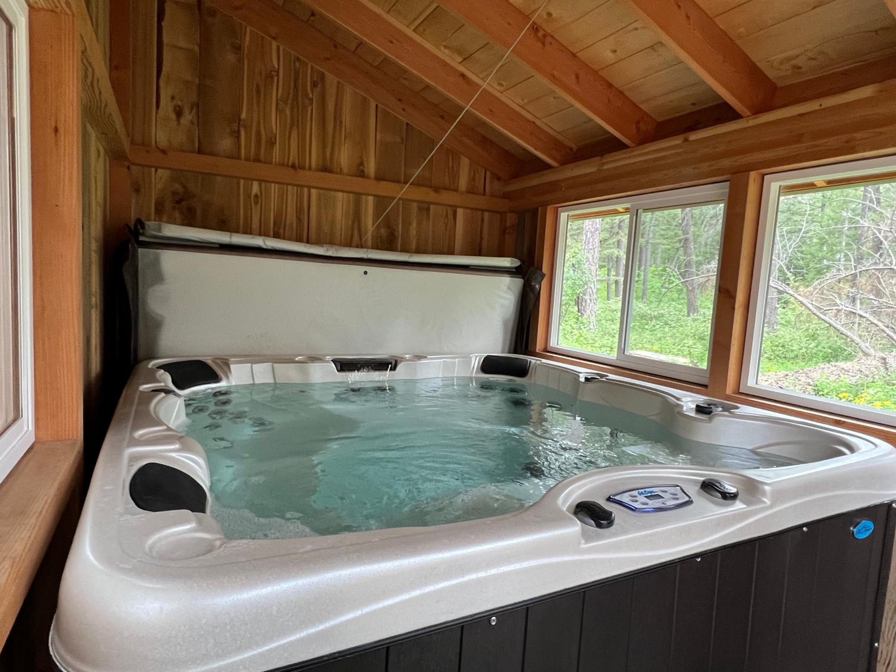 Fort Williamson Glacier Vacation Rentals