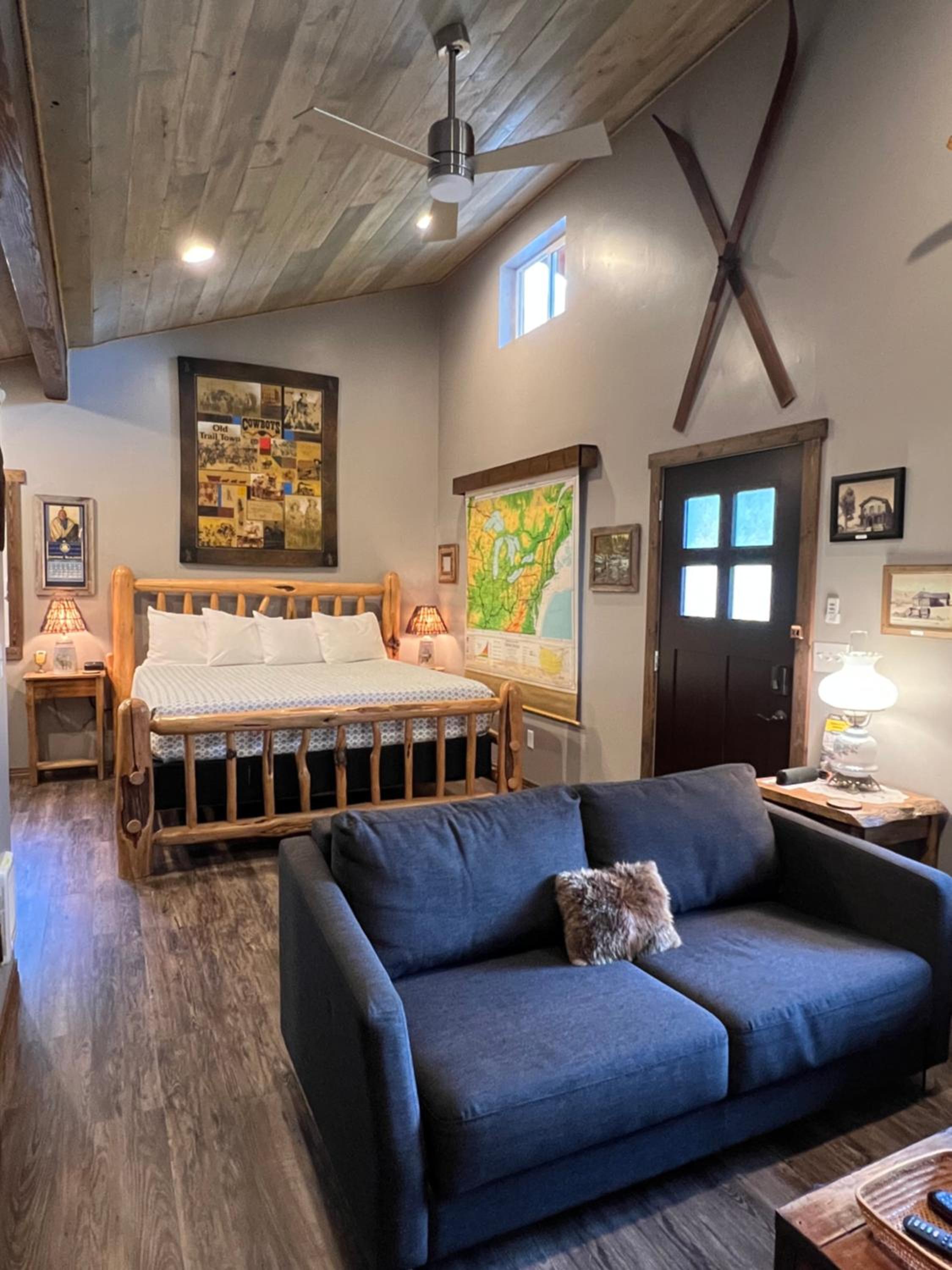 Fort Williamson Glacier Vacation Rentals
