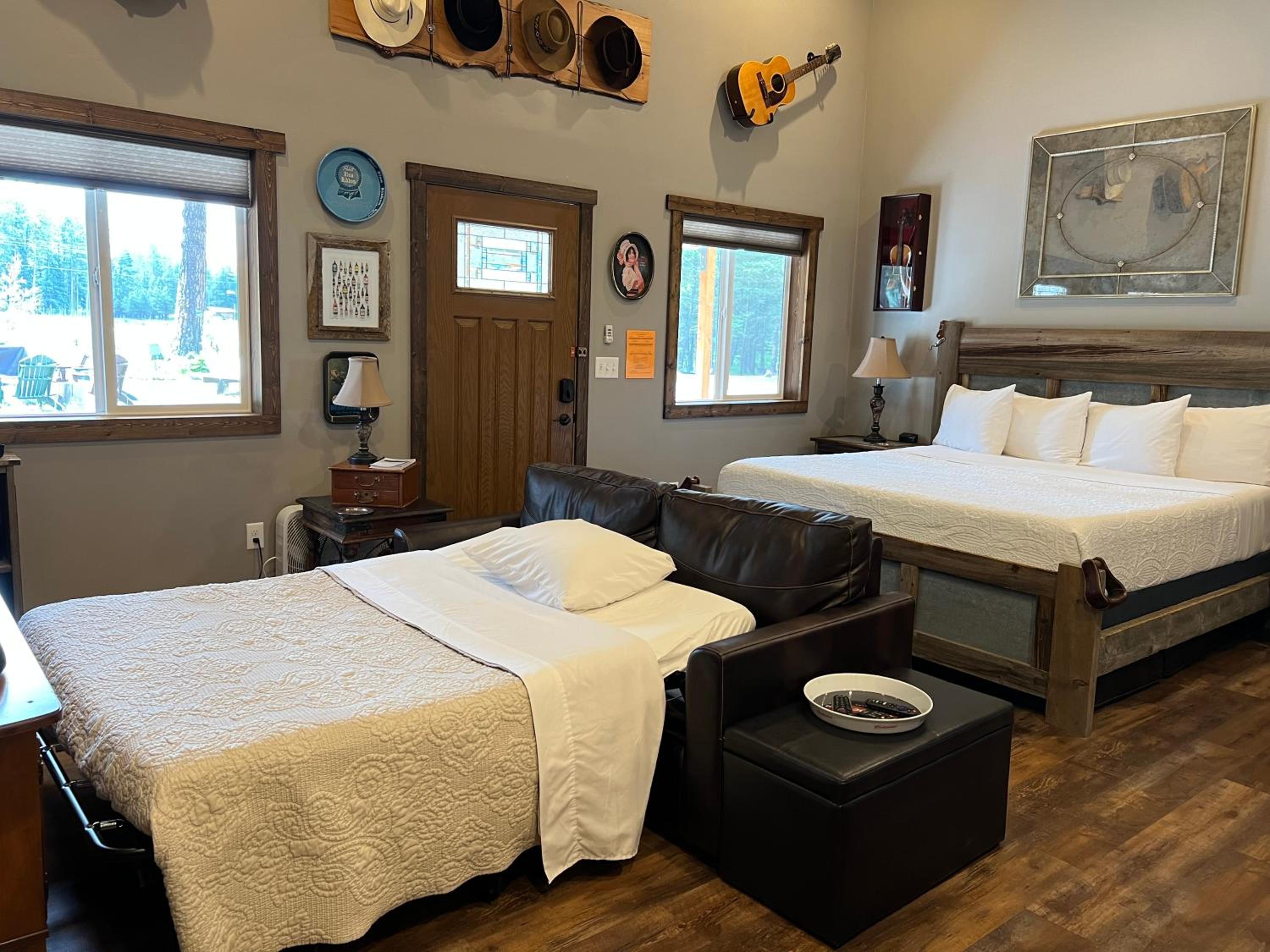 Fort Williamson Glacier Vacation Rentals