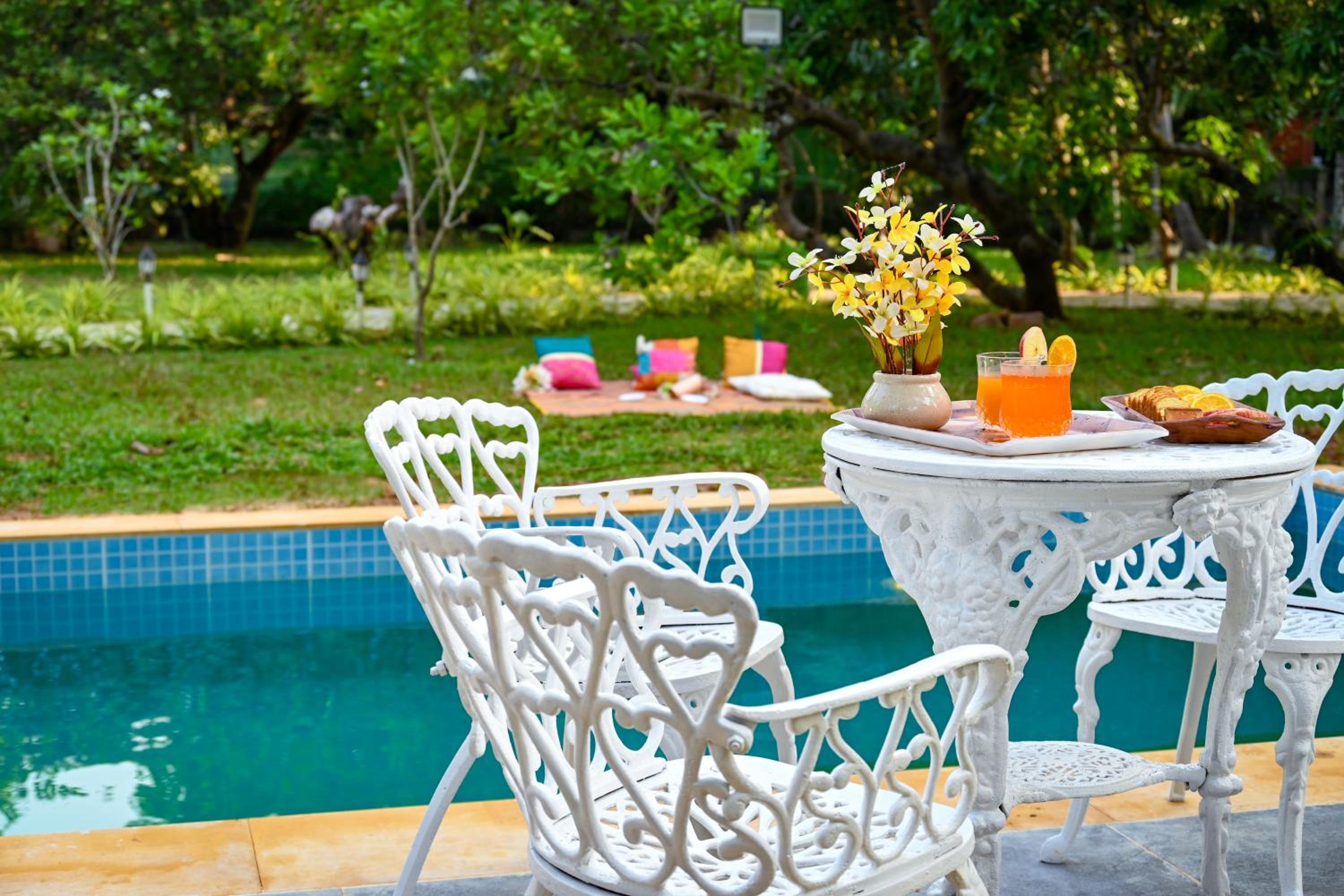 White Serenity Heritage Pool Villa near Beach Udupi view 4