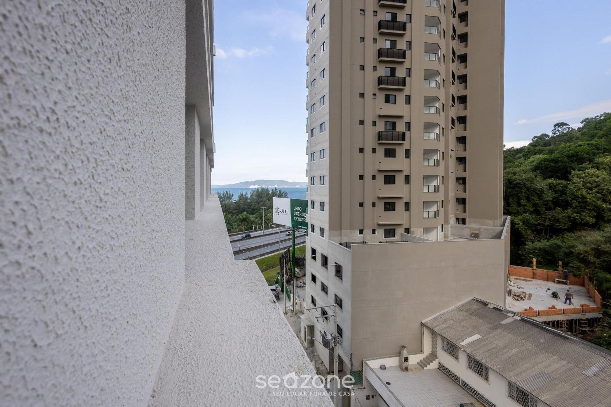 Sea view apt w/ BBQ in Itapema – SBN0705