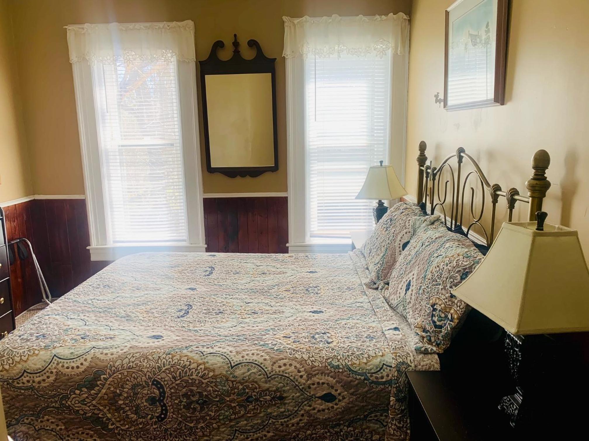 Carriage House Inn view 4