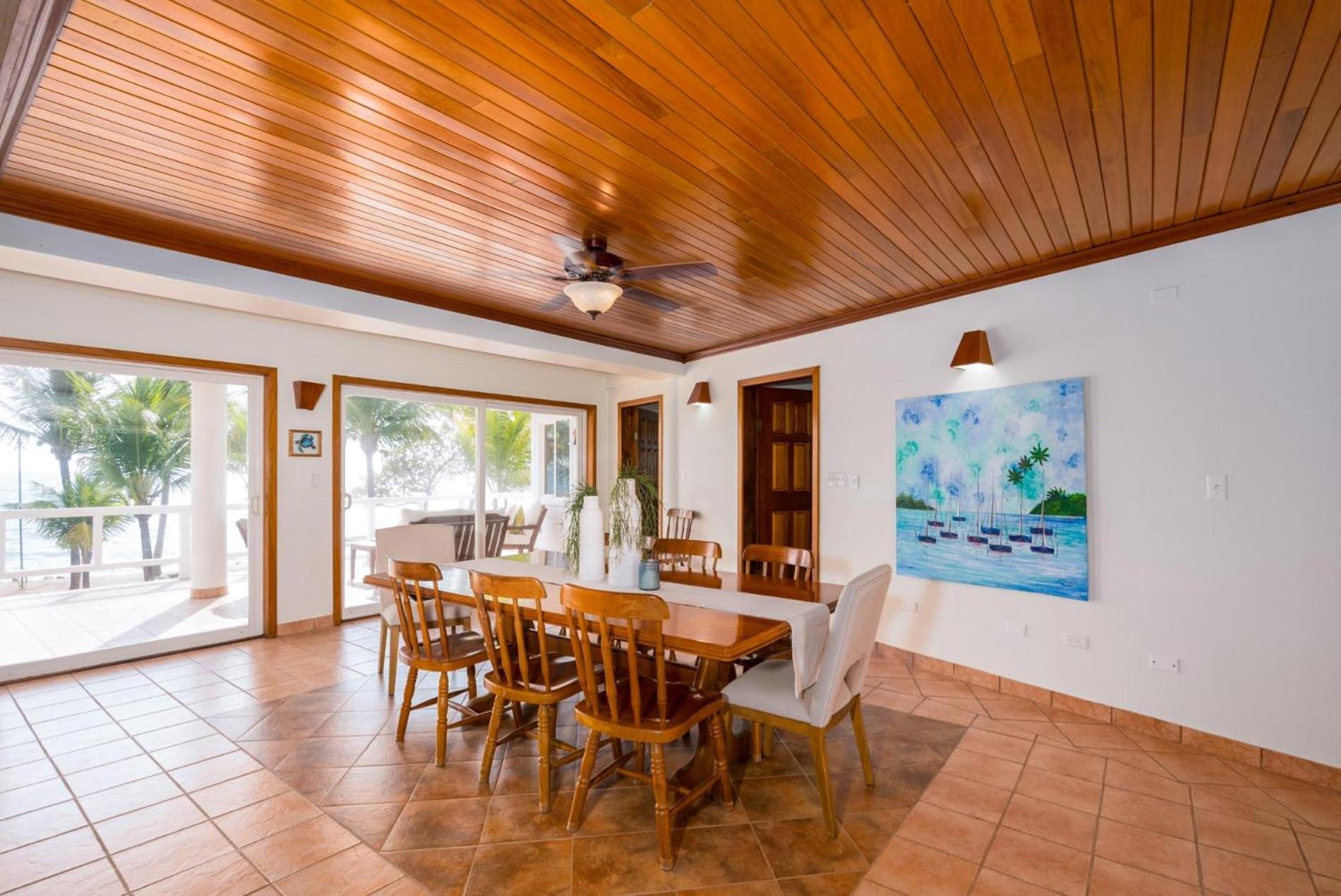 Dolphin Beach - Private Oceanfront 4-Bed Villa wPool on Huge Lot