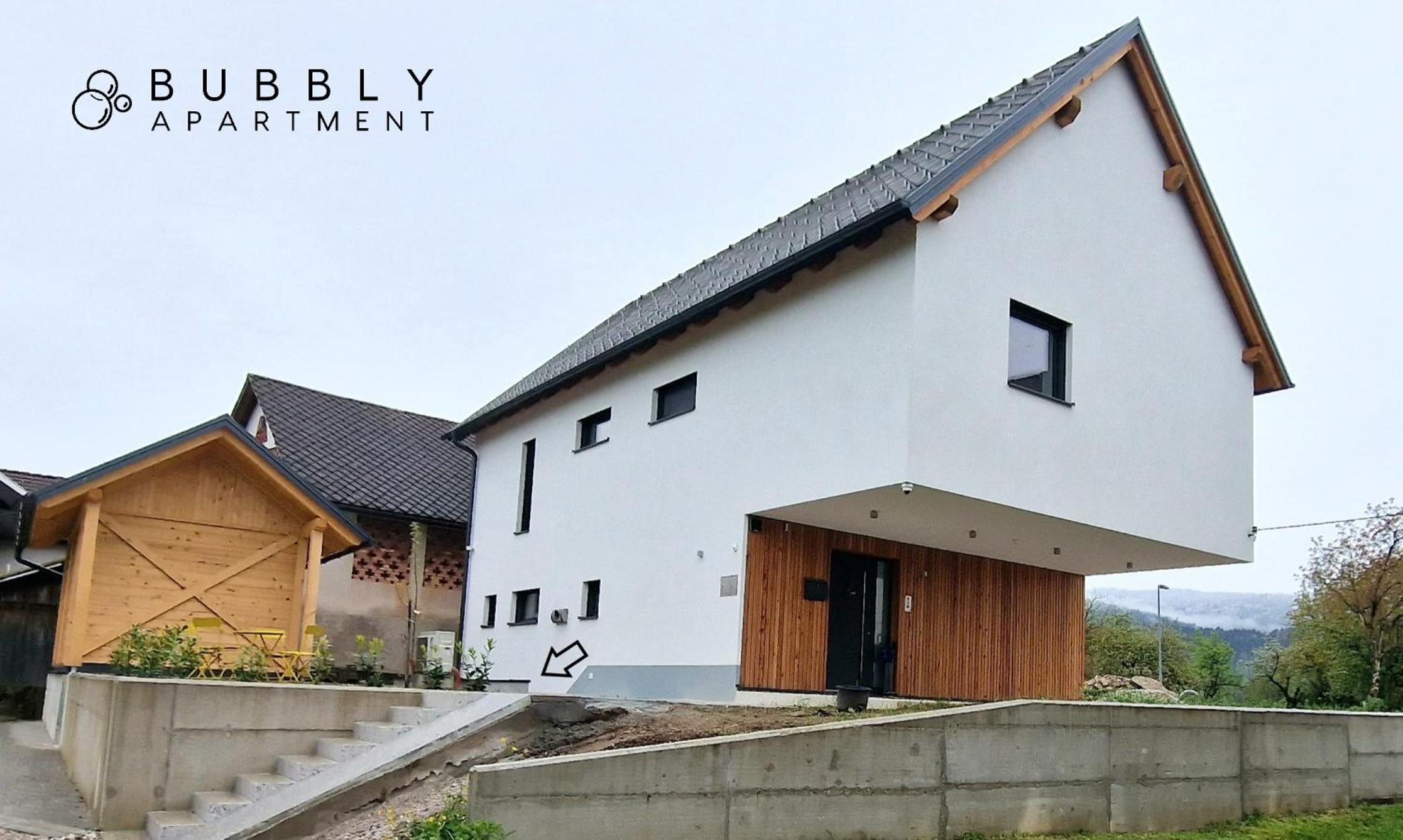 Bubbly Apartment