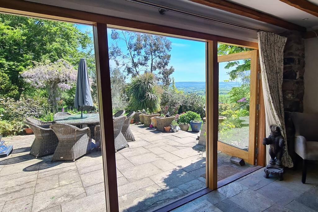 Stunning house, fenced garden, and outdoor dining! view 4