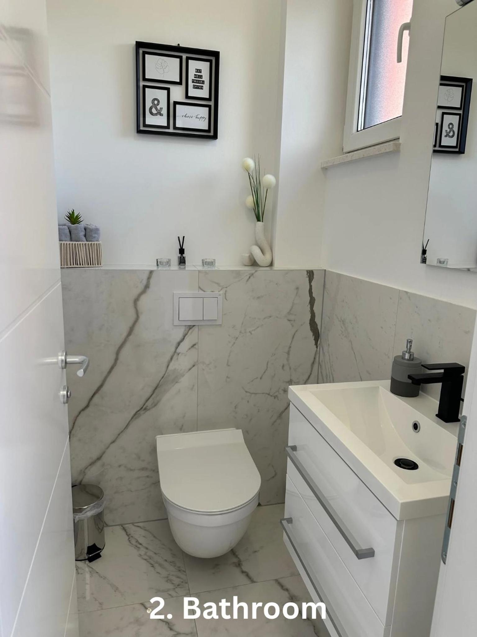 Luxury Apartment PalmView mit Whirlpool und Terrasse