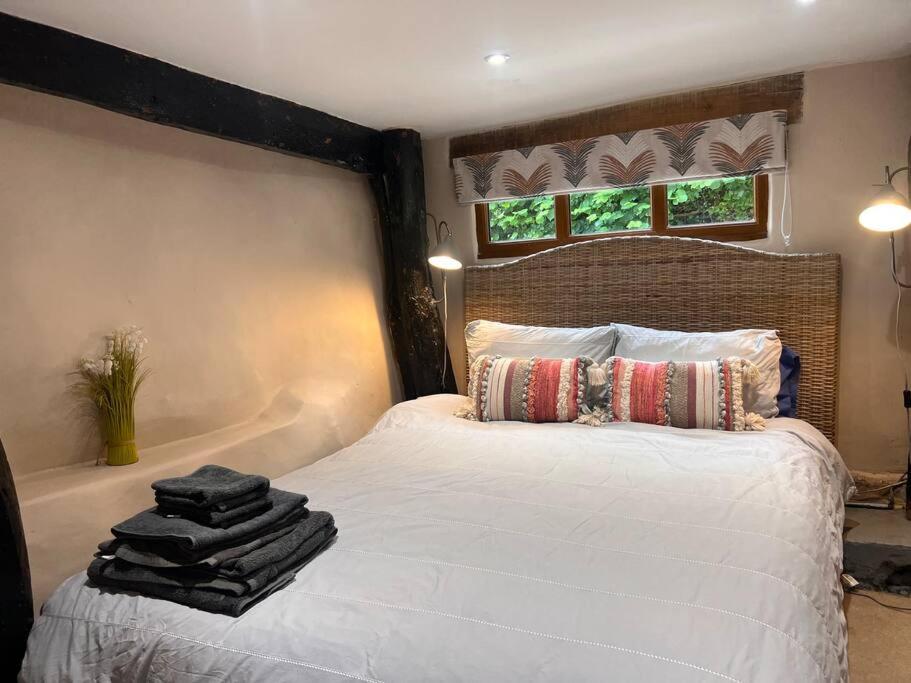The Kiln - Historic 3Br Cottage in Dartmoor view 3