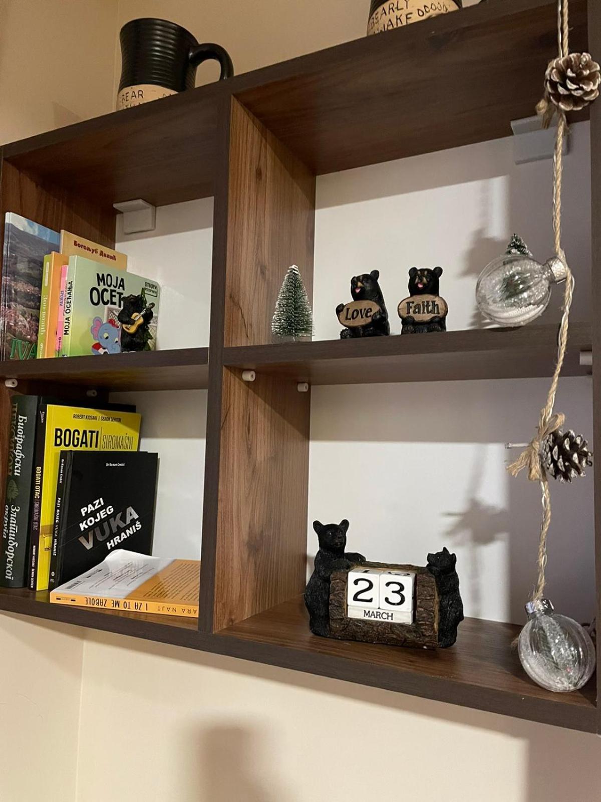 Black Bear Apartment