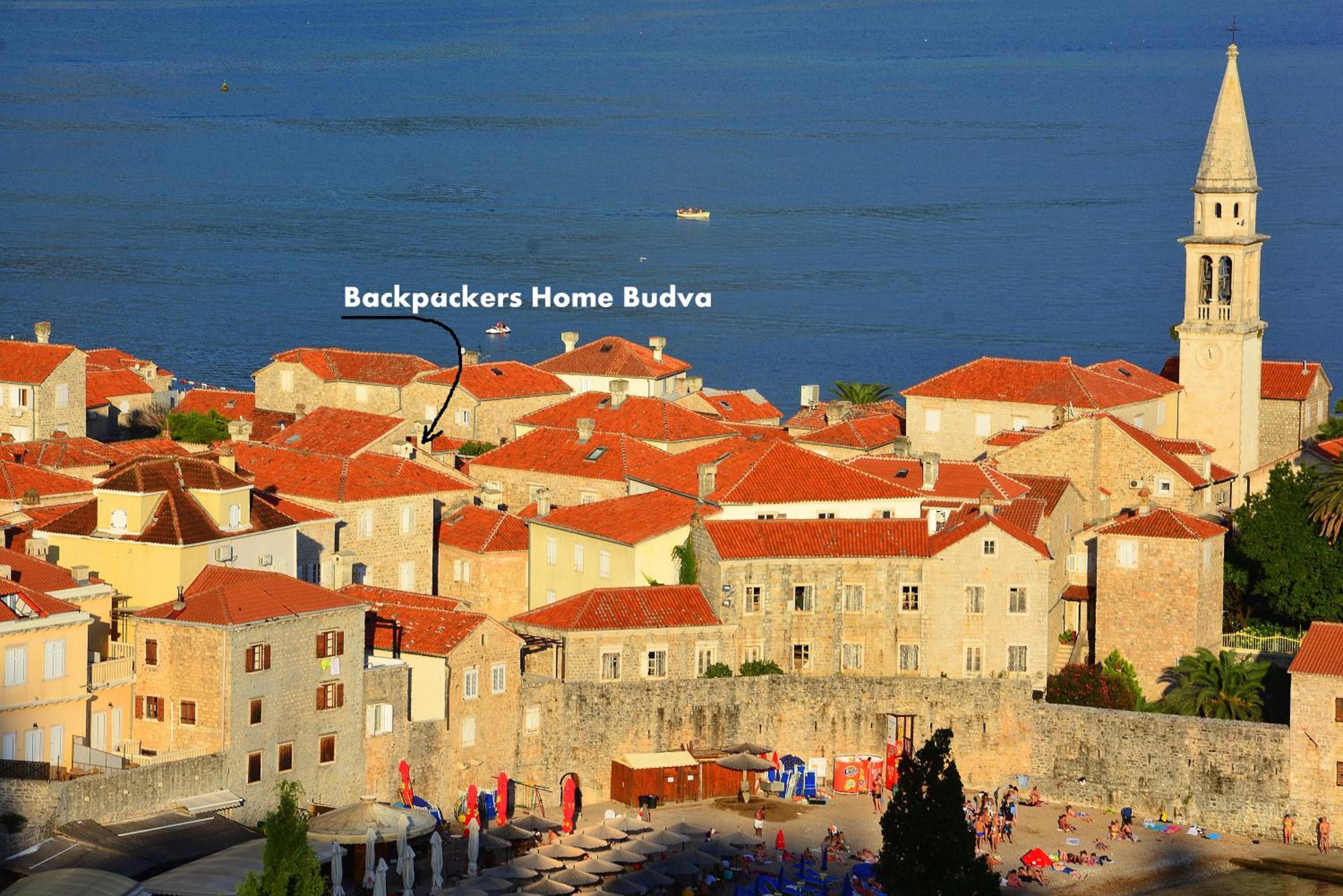 Montenegro Backpackers Home Budva view 4
