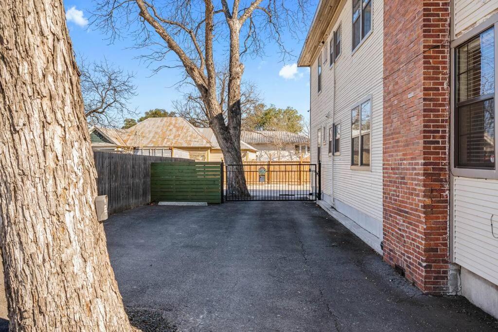 Modern Apartment in Historic Tobin Hills! view 4