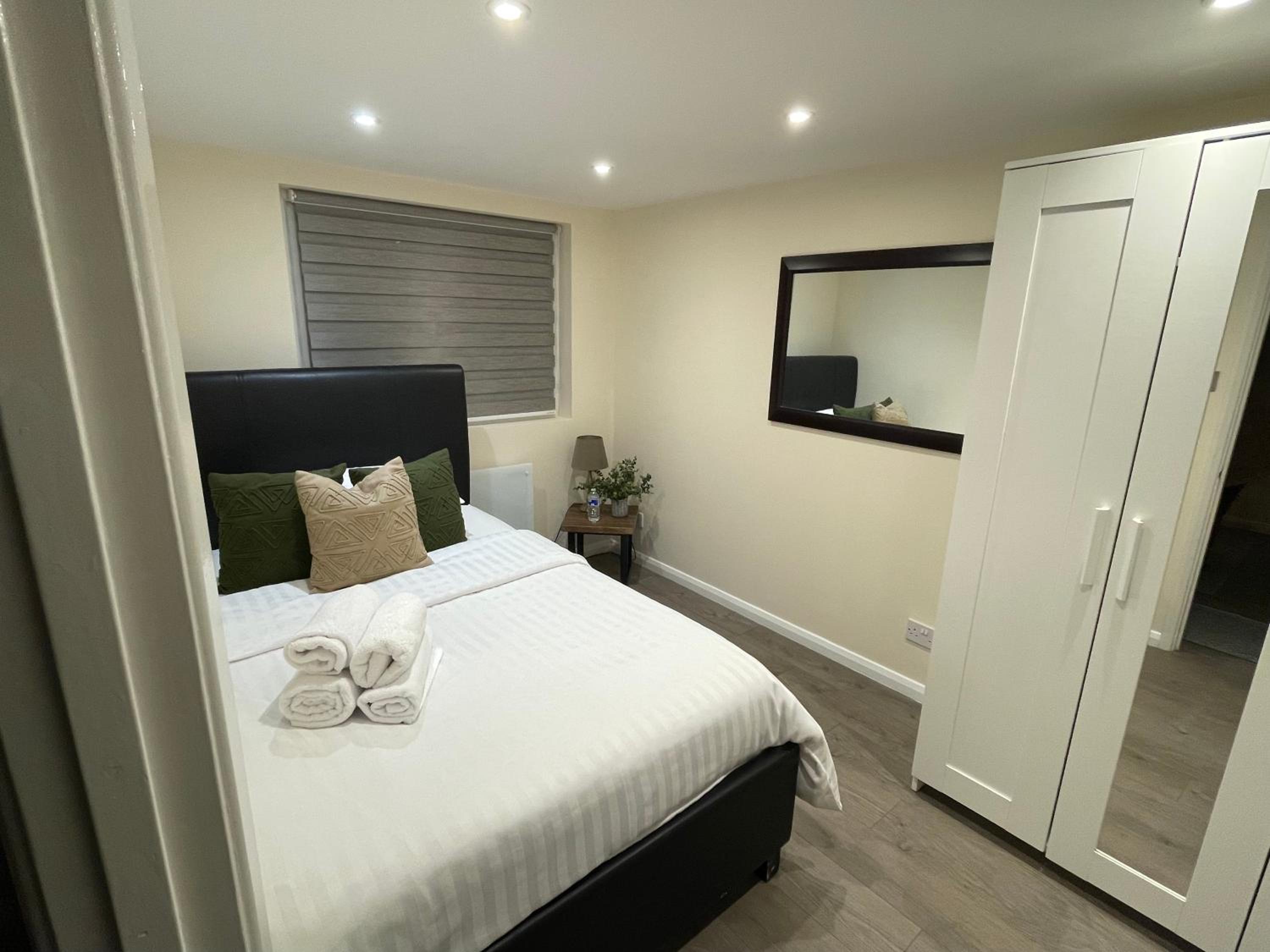 The Cosy Cottage, Old Soles bridge Lane view 4