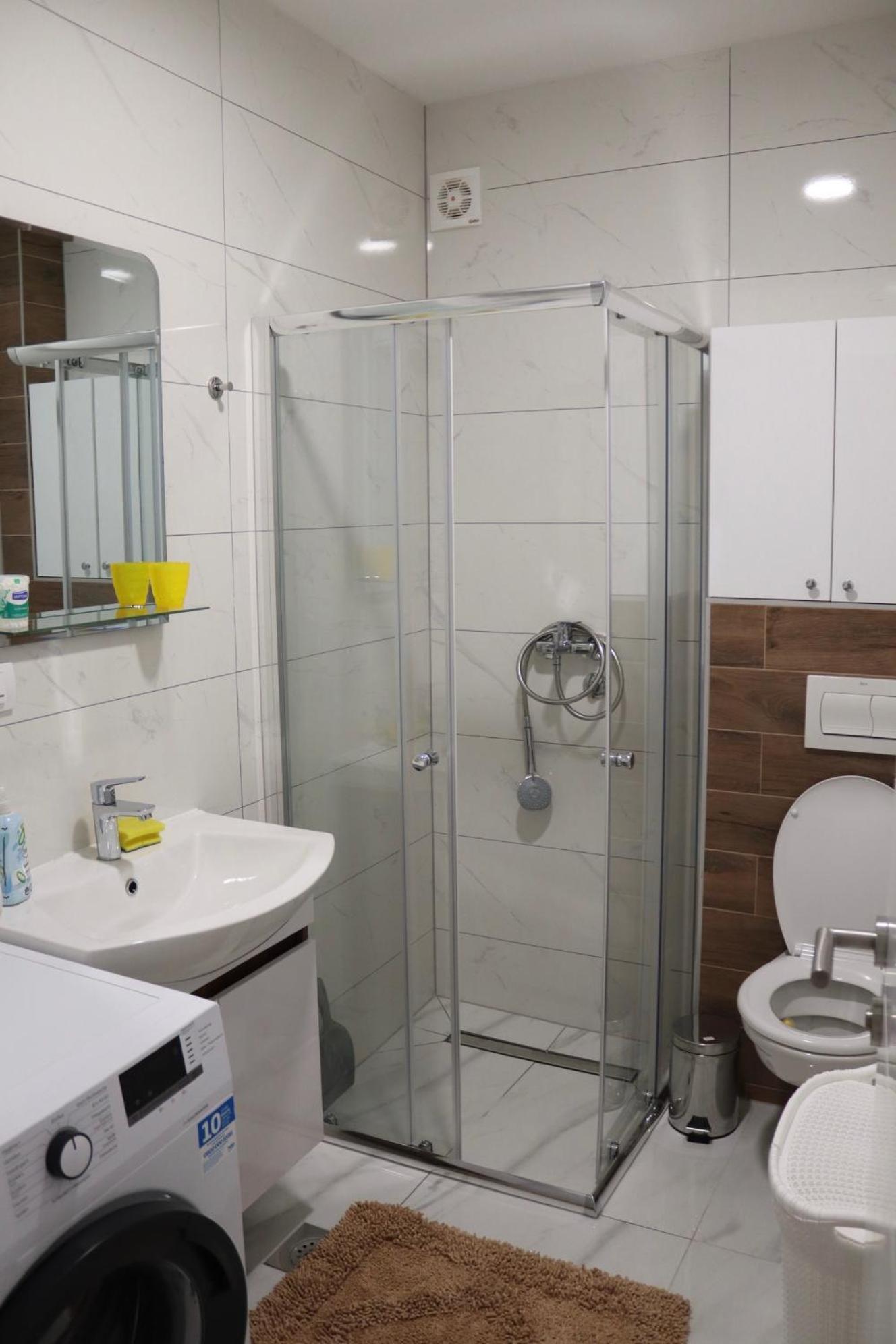 Apartman FIVE
