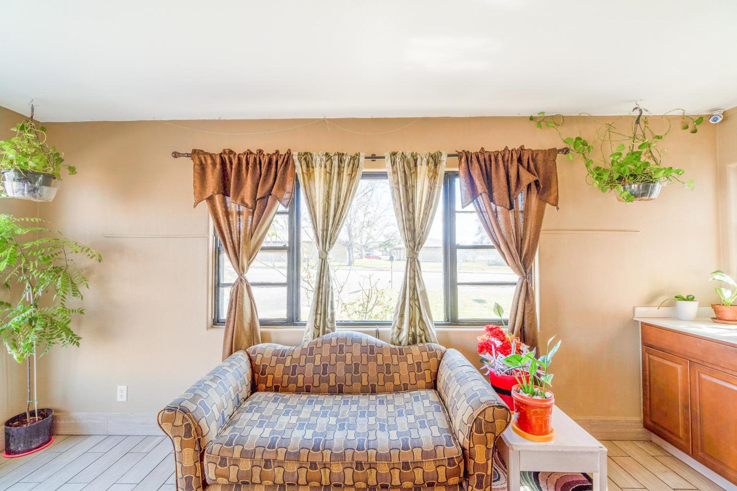 OYO Hotel Beeville -US 181
