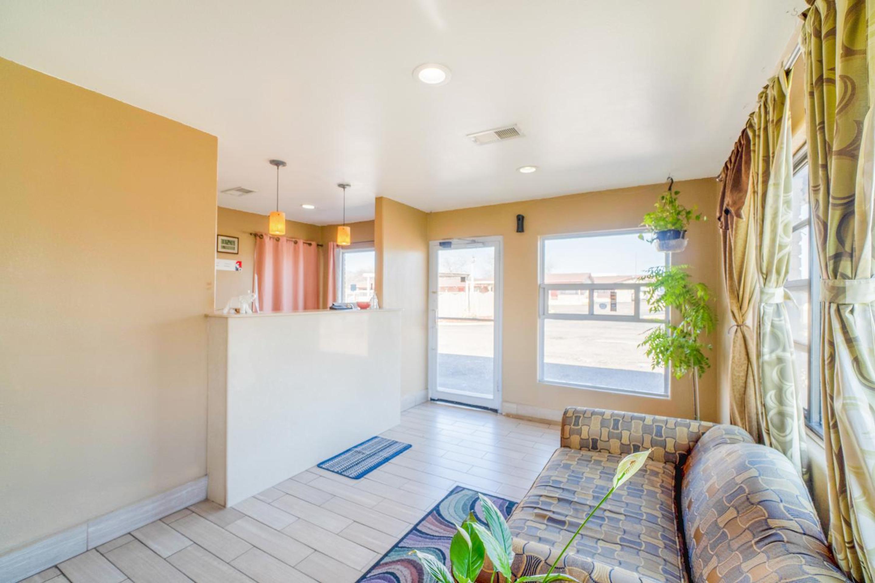 OYO Hotel Beeville -US 181