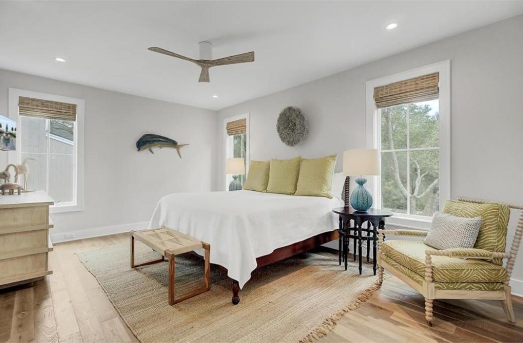 17 Marsh Island Lane by AvantStay Modern Home w Amazing Views