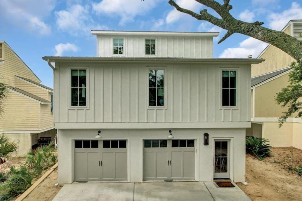 17 Marsh Island Lane by AvantStay Modern Home w Amazing Views