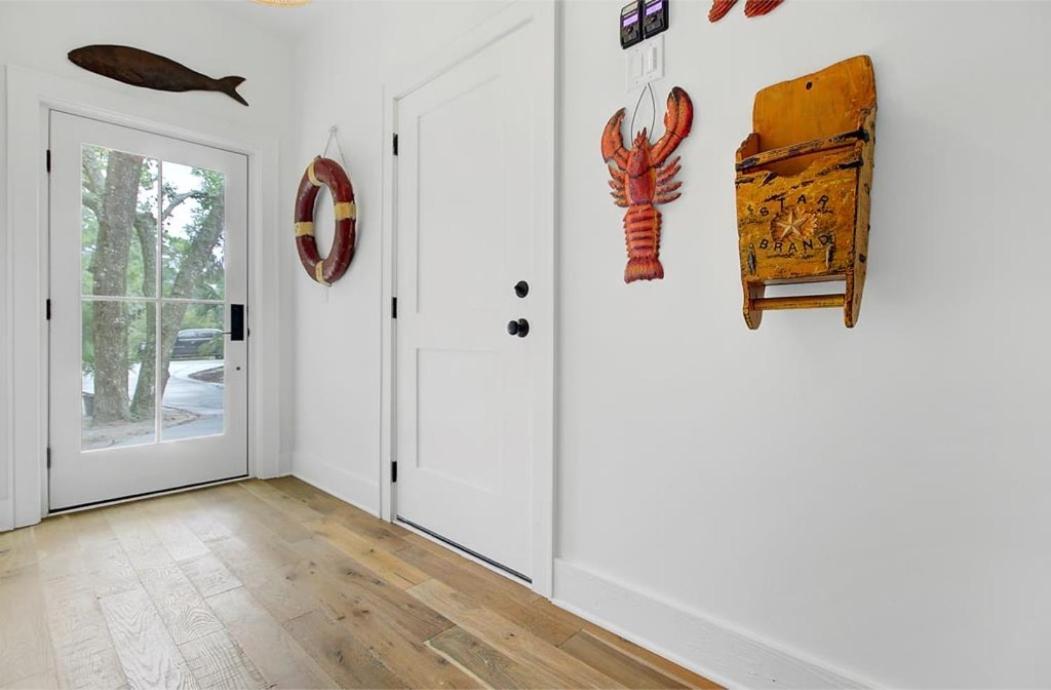 17 Marsh Island Lane by AvantStay Modern Home w Amazing Views
