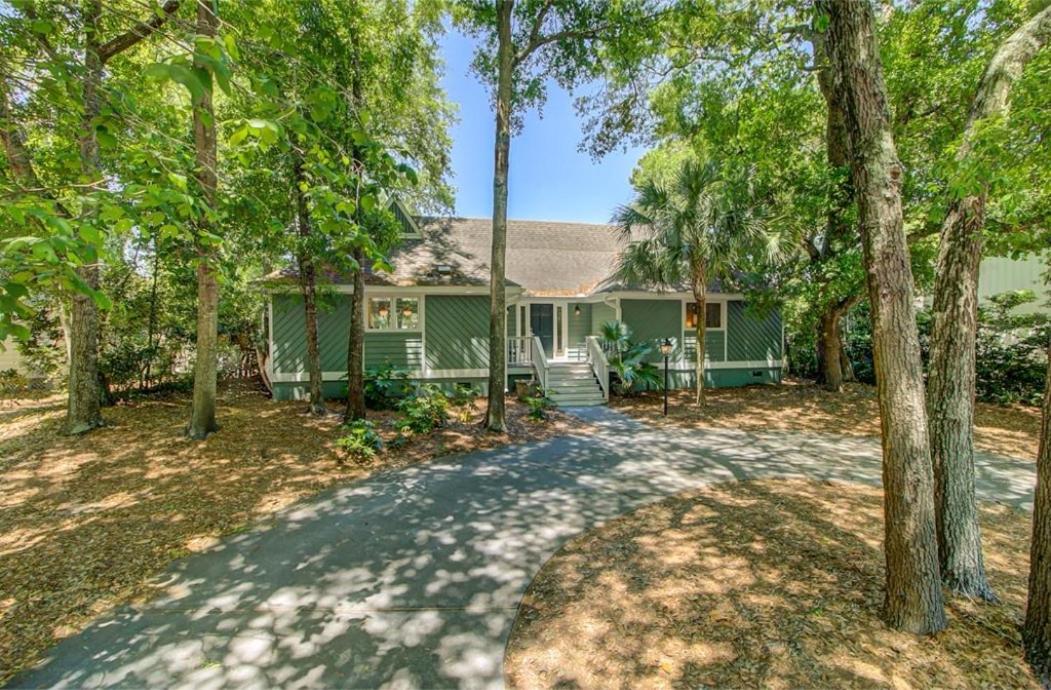 19 Oyster Row by AvantStay Lakefront Home w Golf Course Views