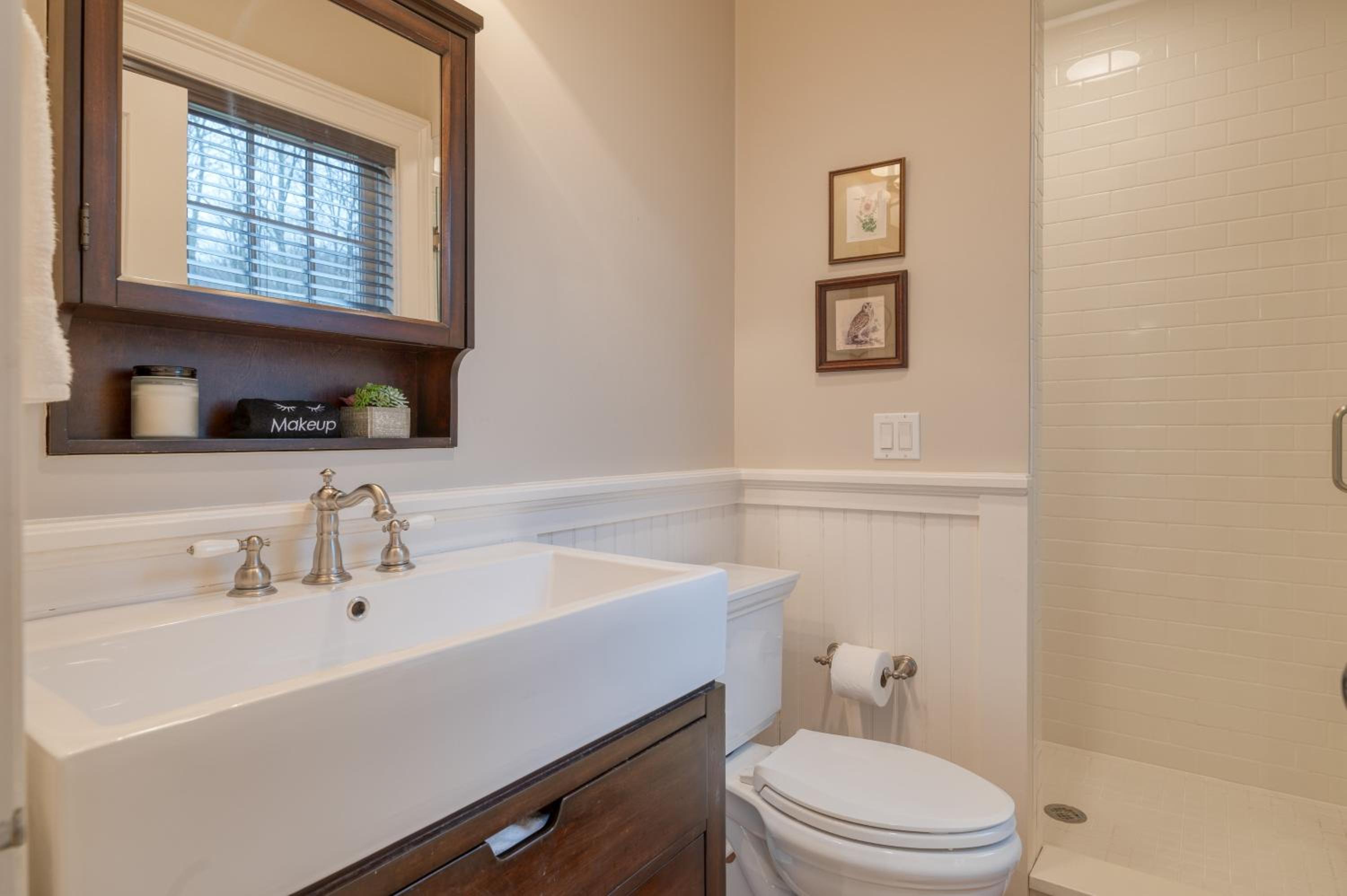 Secluded Estate • Optional Guest House Pond Playroom Gym Theater Sunny Pond by AvantStay