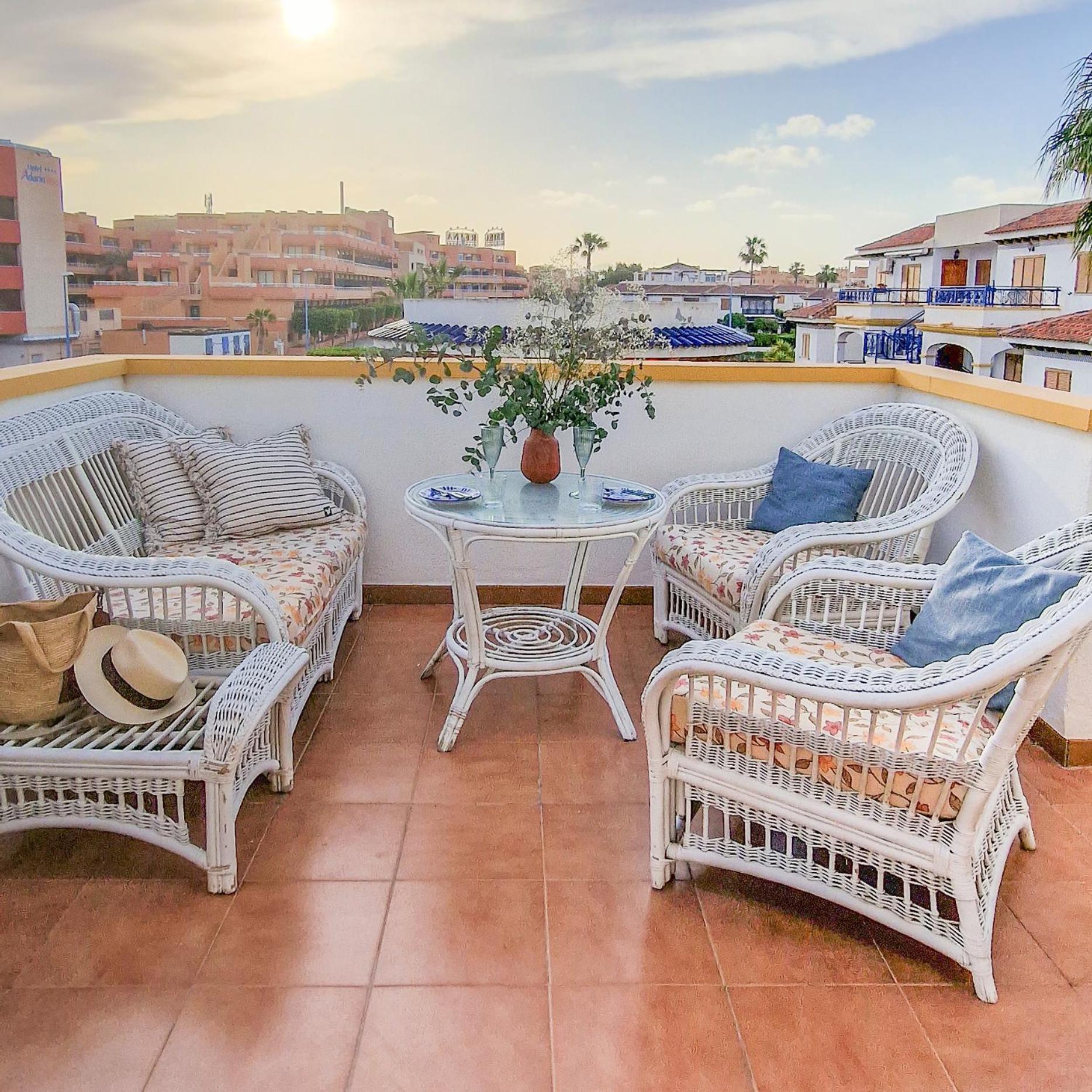 Apartamento ROSA del MAR Playas de Vera Ático en Primera Línea de Playa Piscina al Aire Libre Aparcamiento Gratuito WiFi Muy Rápido Acogedor con Calefacció view 3