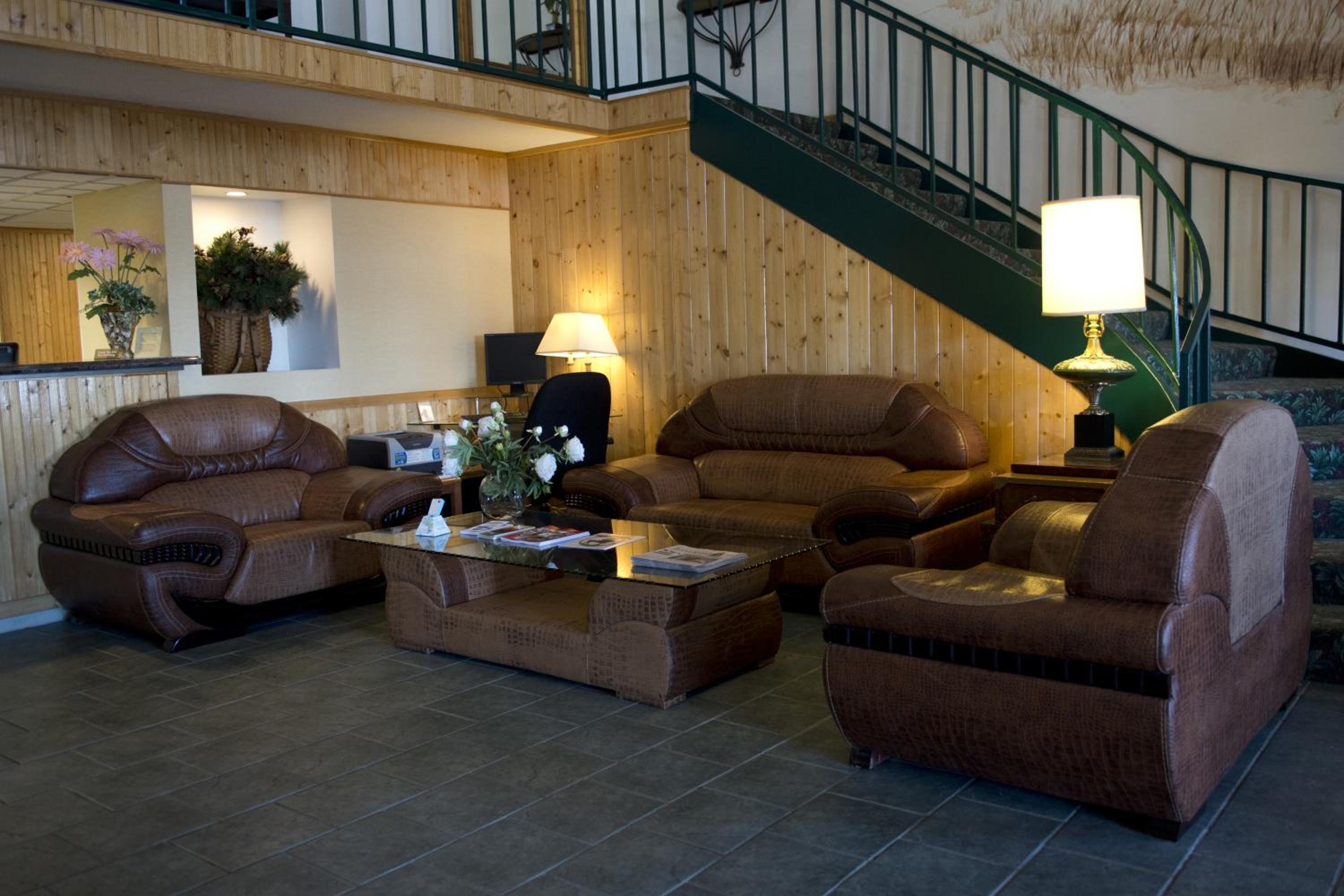 Ogallala Vacations - Travelodge by Wyndham Ogallala - Property Image 3
