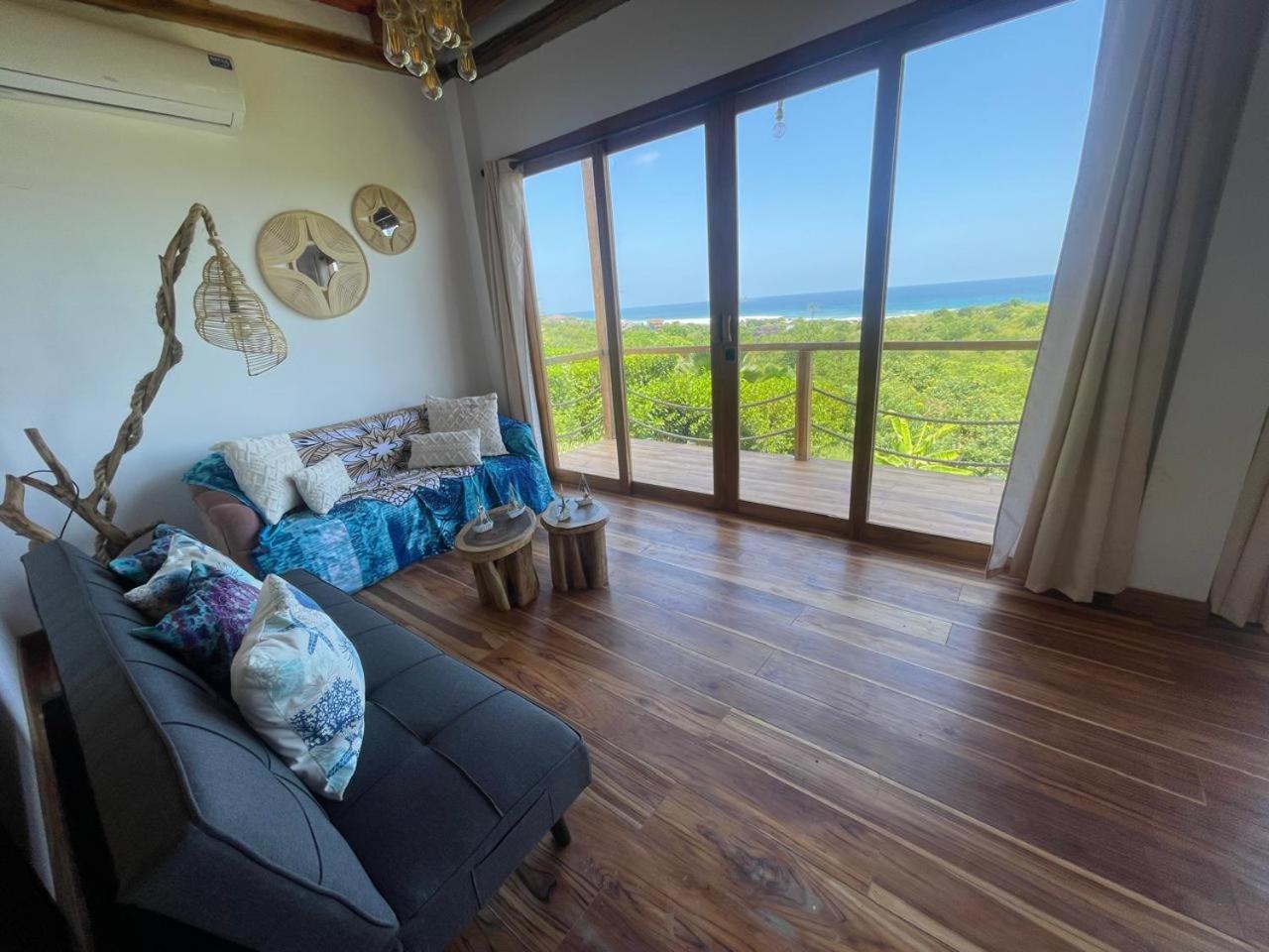Kiran Lodging Ayampe