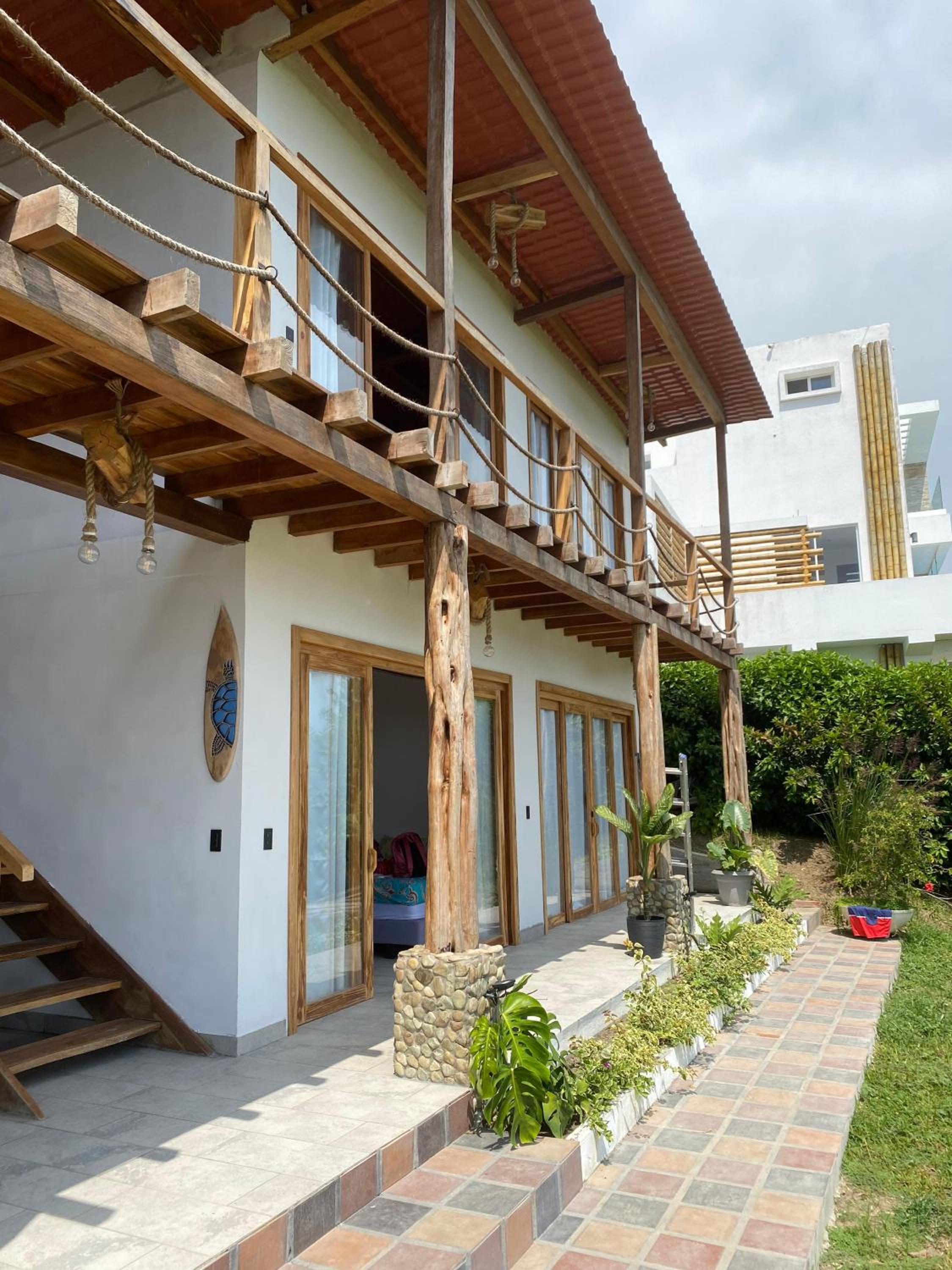 Kiran Lodging Ayampe