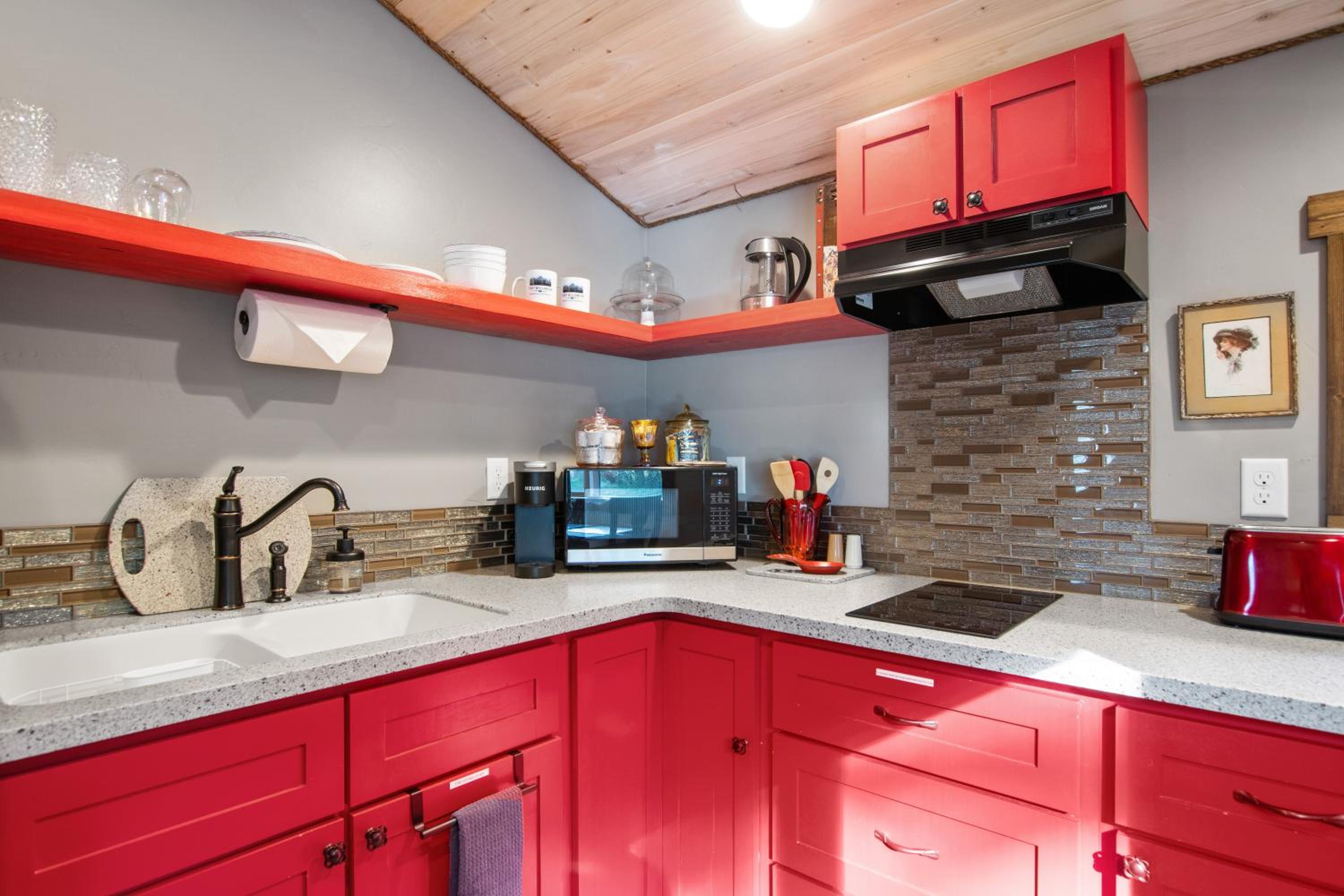 Fort Williamson Glacier Vacation Rentals