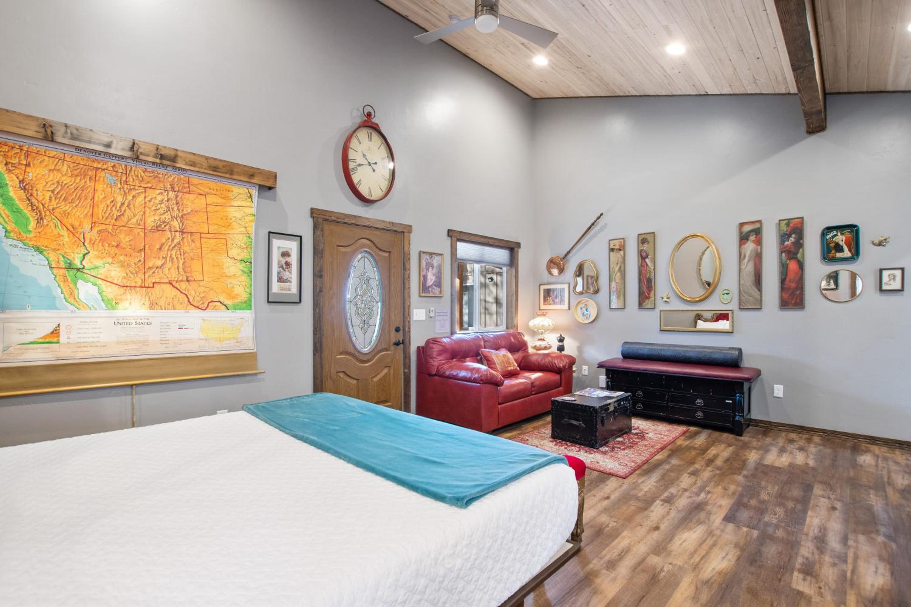 Fort Williamson Glacier Vacation Rentals