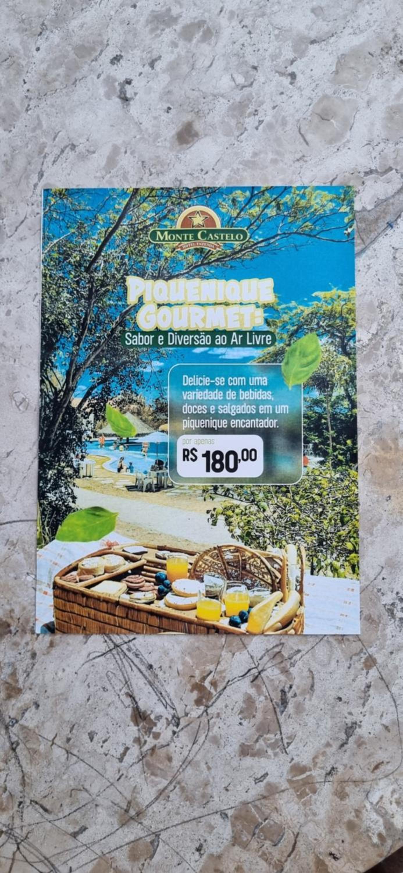 Apartamento no condomínio Flats Monte Castelo, o melhor de Gravatá